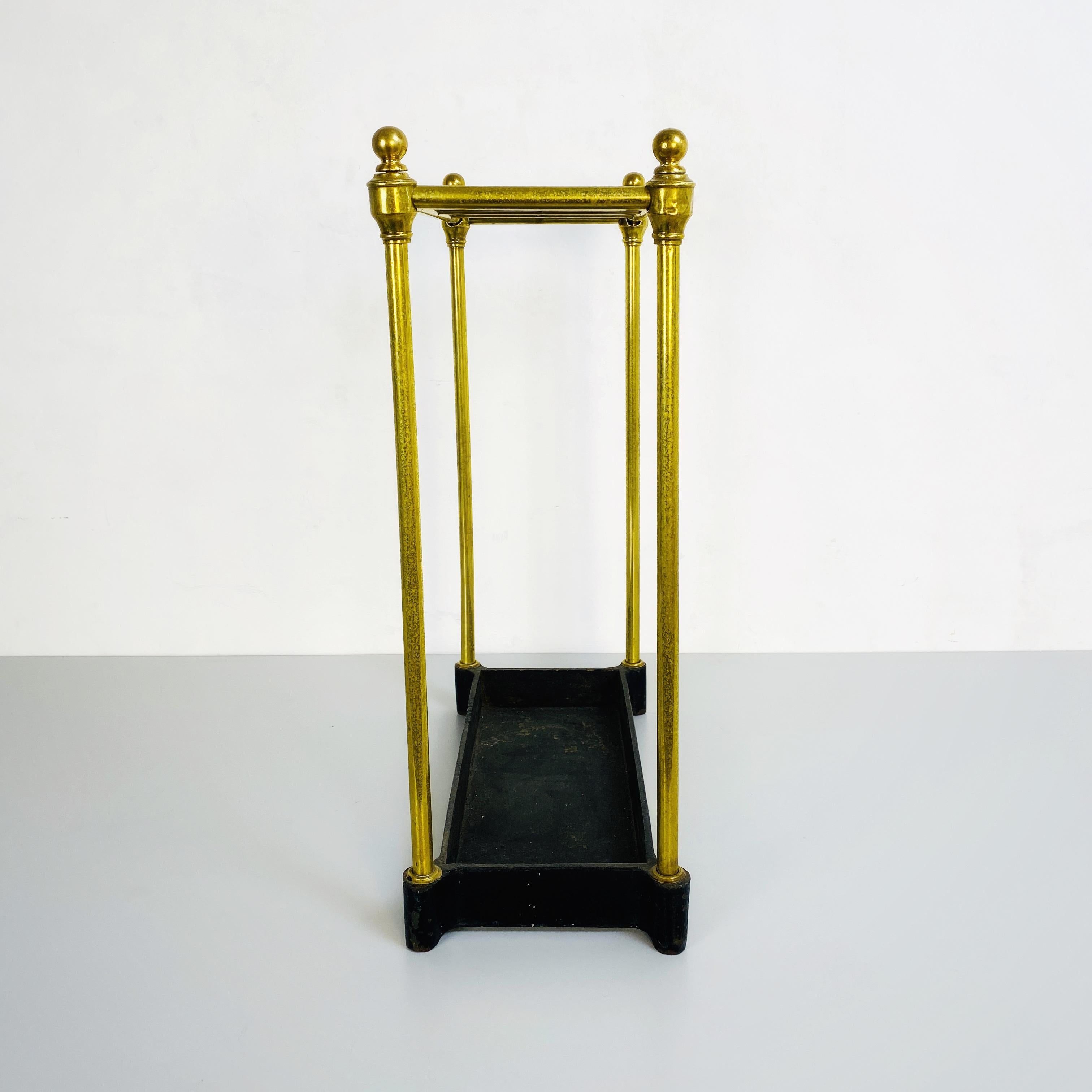 Italian Mid-Century Brass Umbrella Stand with Black Iron Base, 1950s For Sale 2