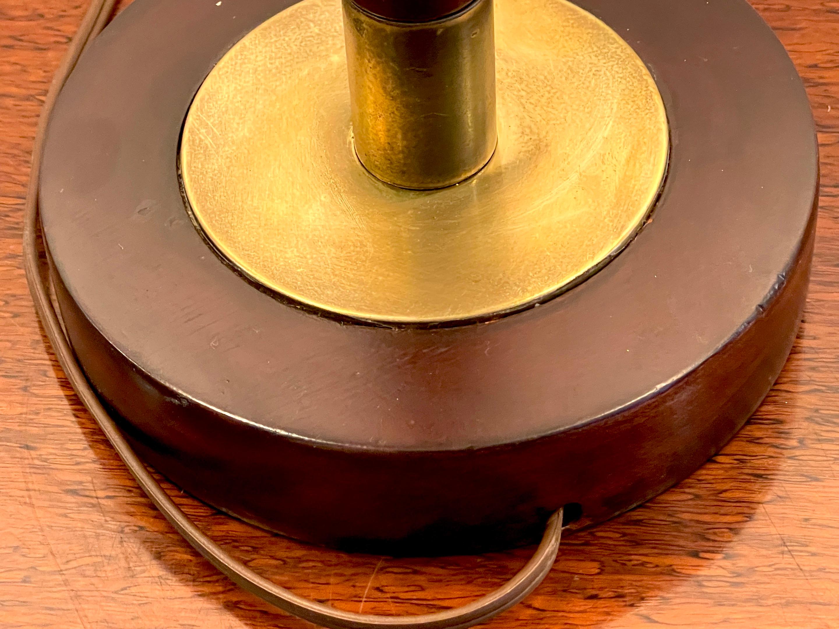 Italian Mid Century Brass & Wood 'Atomic' Lamp For Sale 1