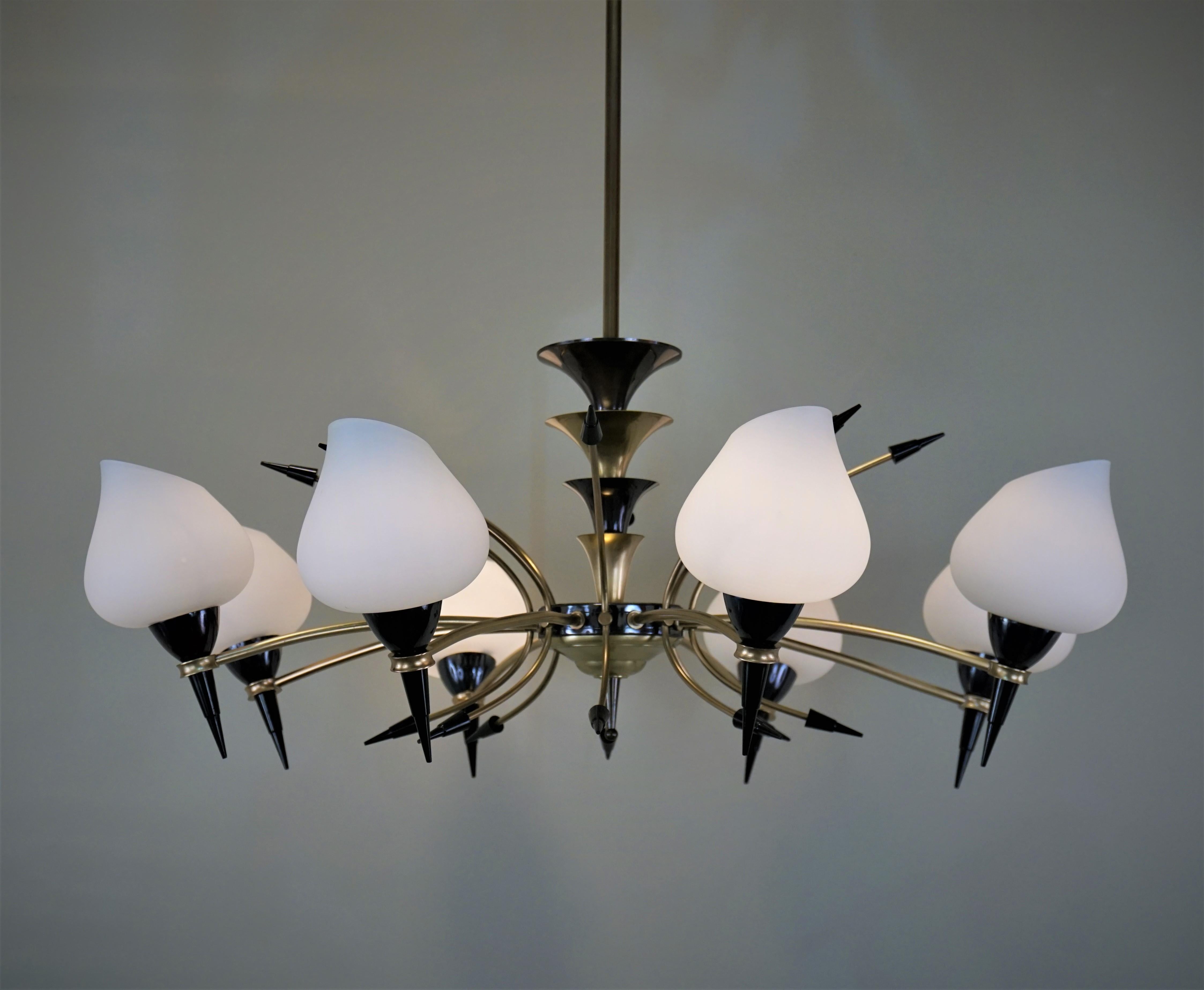 Eight opal glass shades with two-color bronze Italian midcentury chandelier.