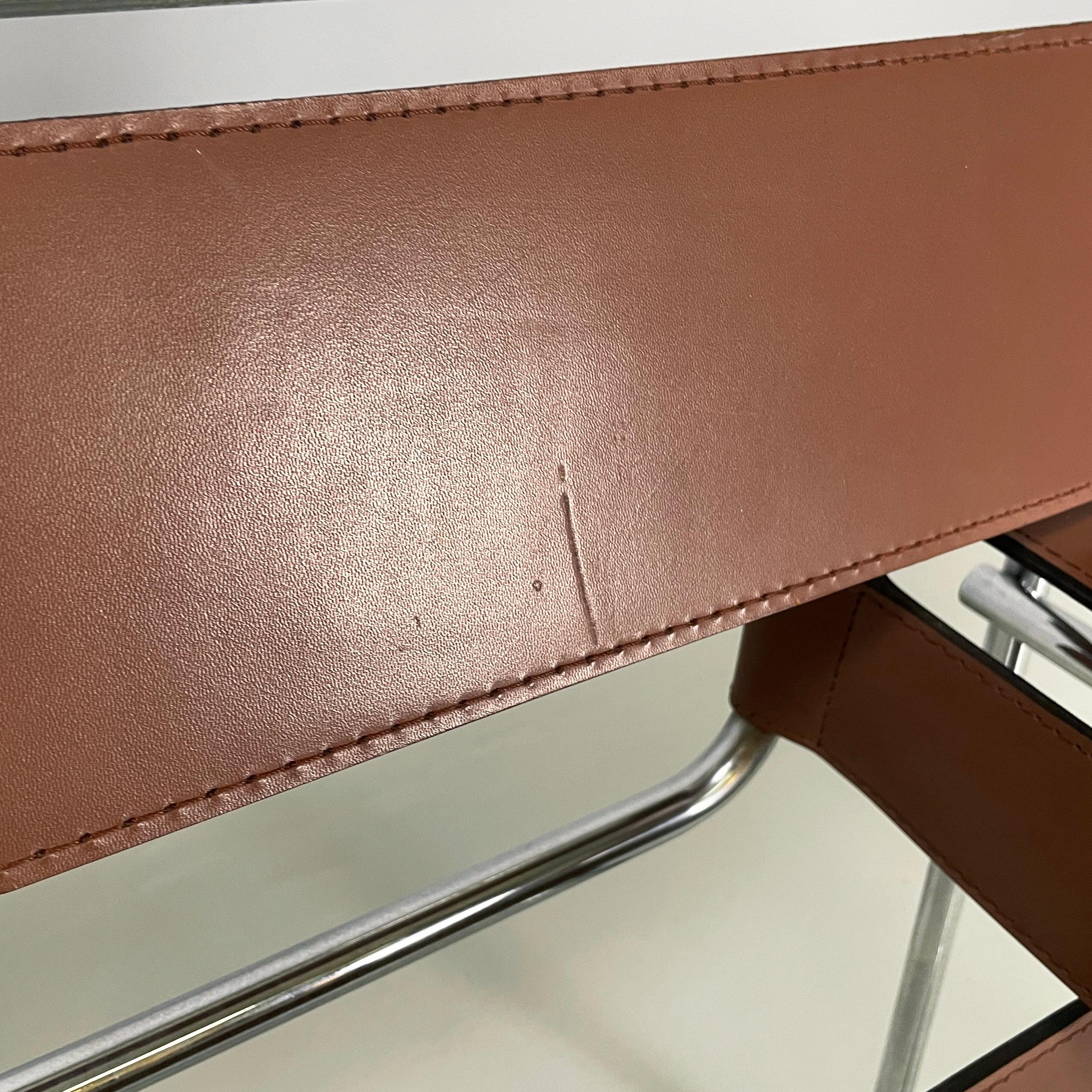 Italian mid-century Brown Armchairs Wassily by Marcel Breuer for Gavina, 1960s For Sale 4