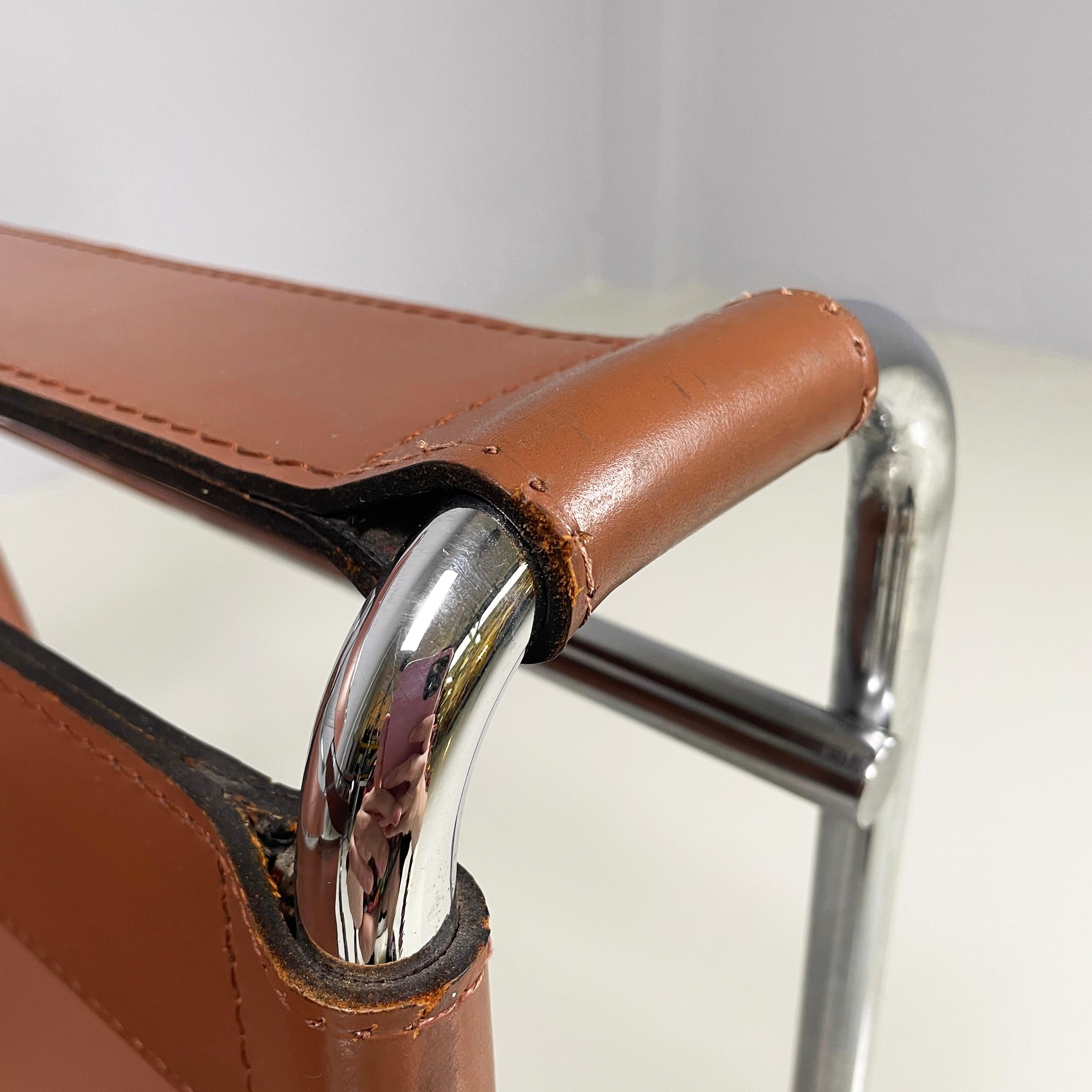 Italian mid-century Brown Armchairs Wassily by Marcel Breuer for Gavina, 1960s For Sale 5