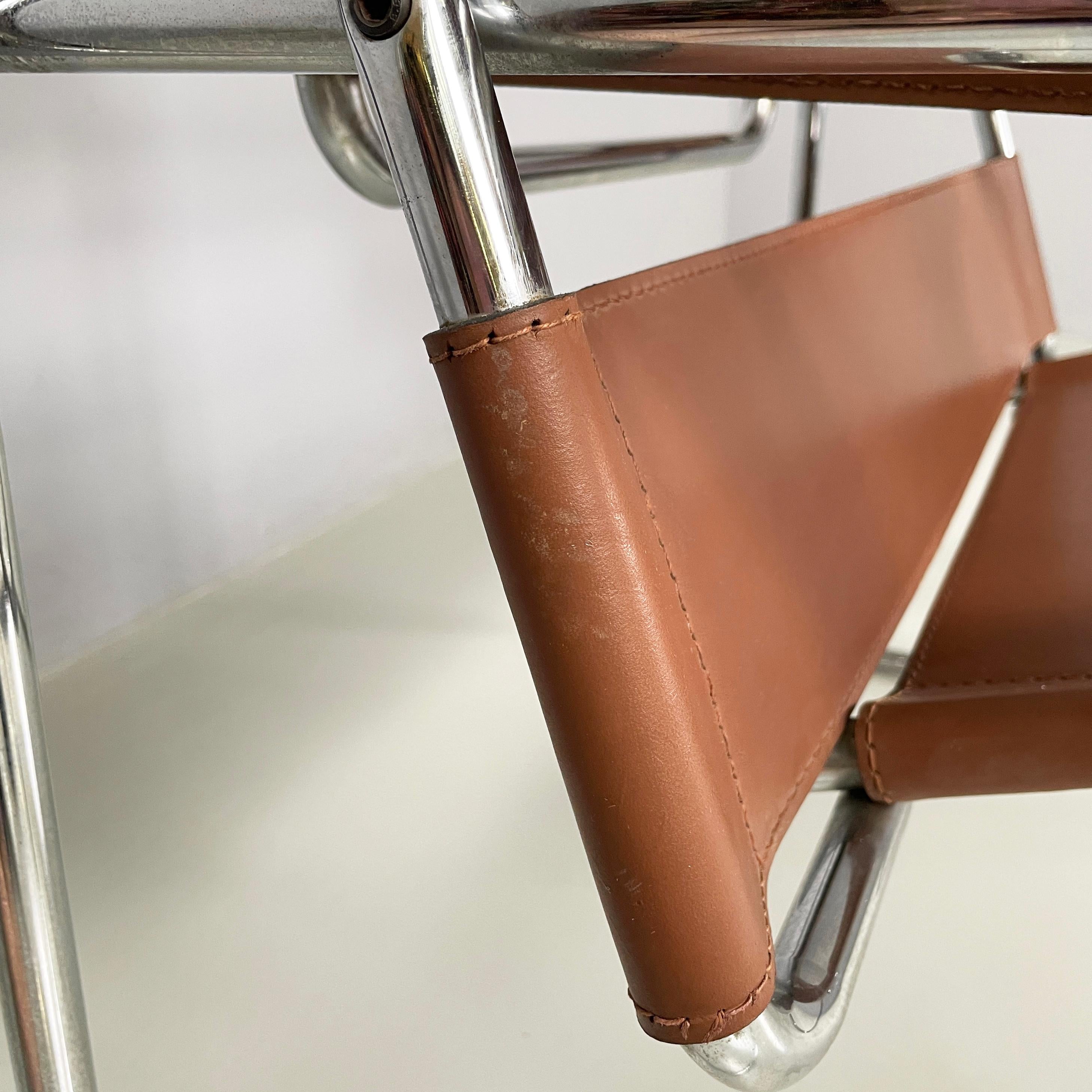 Italian mid-century Brown Armchairs Wassily by Marcel Breuer for Gavina, 1960s For Sale 10