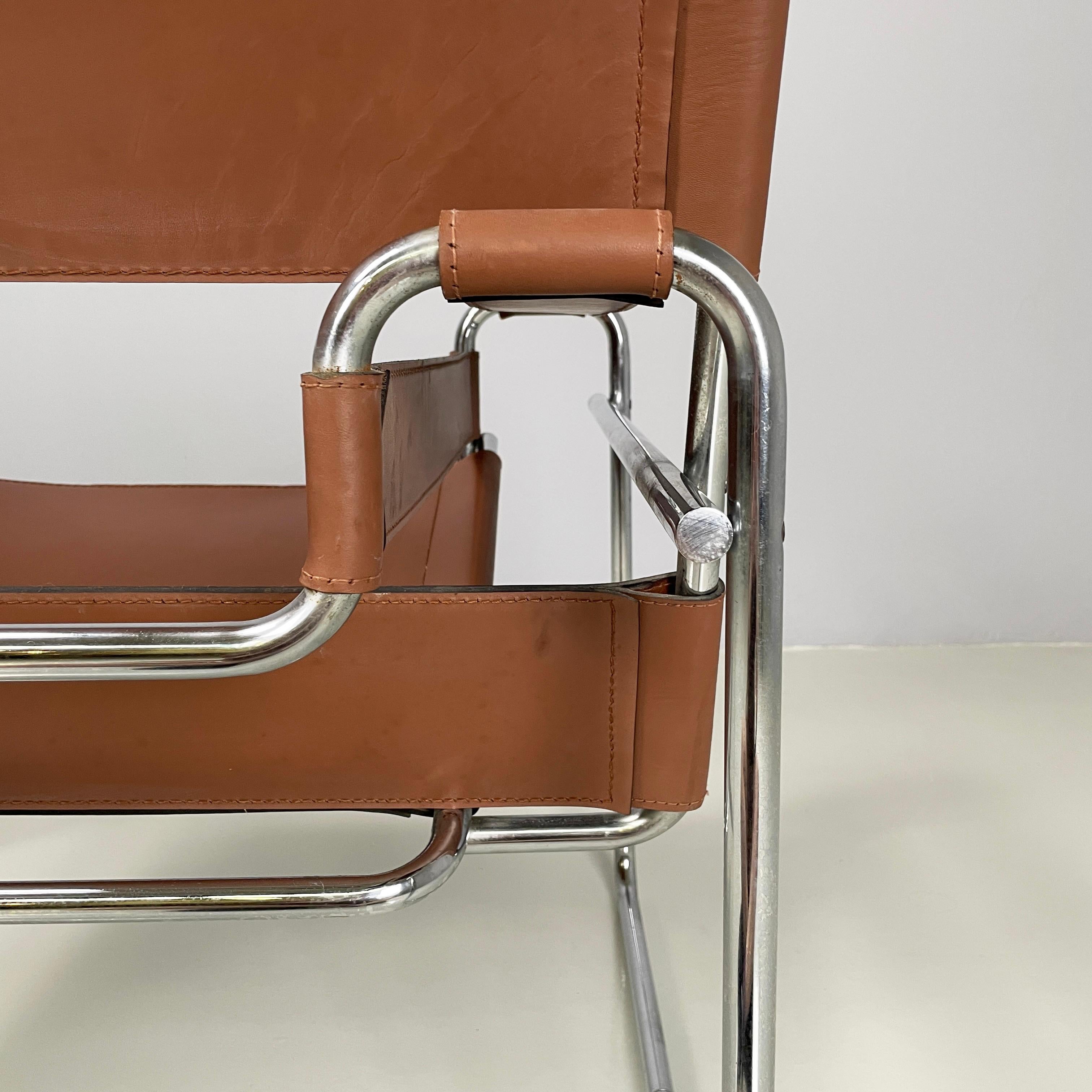 Italian mid-century Brown Armchairs Wassily by Marcel Breuer for Gavina, 1960s For Sale 12