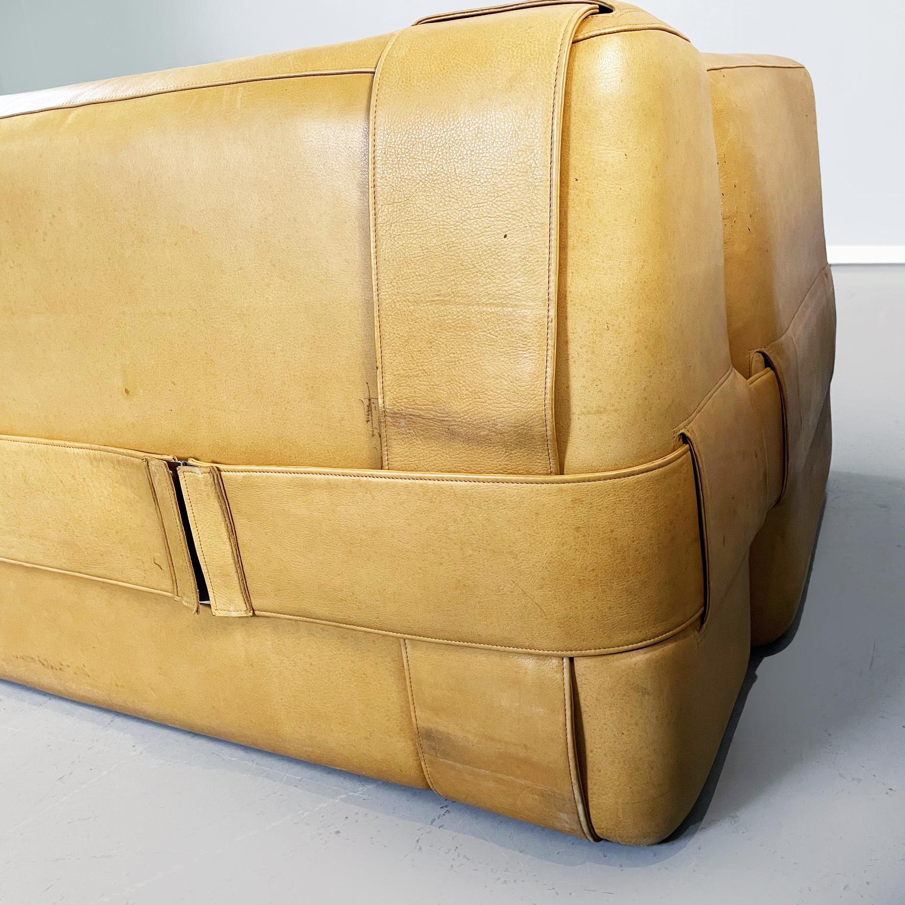 Italian Mid-Century Brown Leather Modular Sofa 932 by Bellini for Cassina, 1960s 10