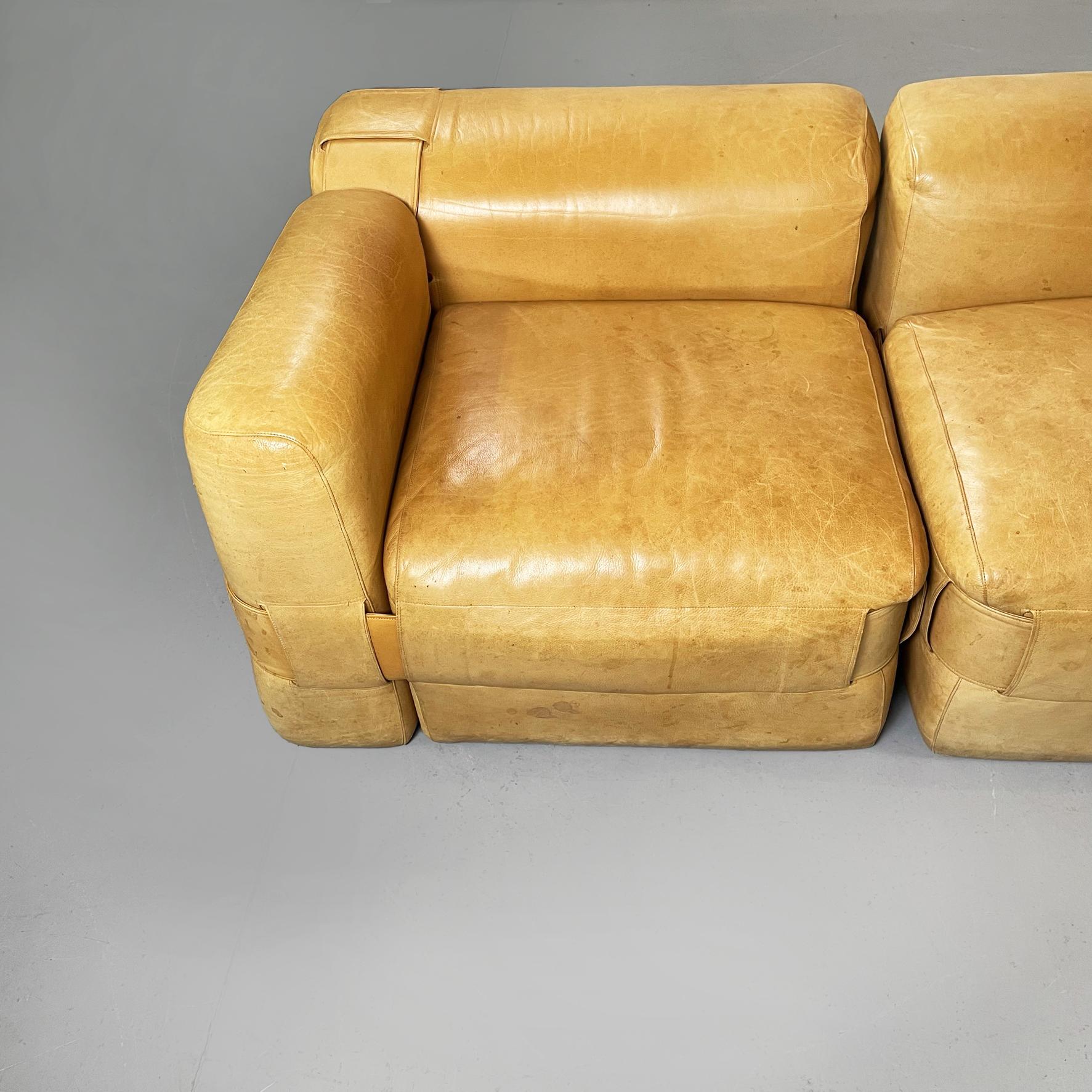 Mid-Century Modern Italian Mid-Century Brown Leather Modular Sofa 932 by Bellini for Cassina, 1960s