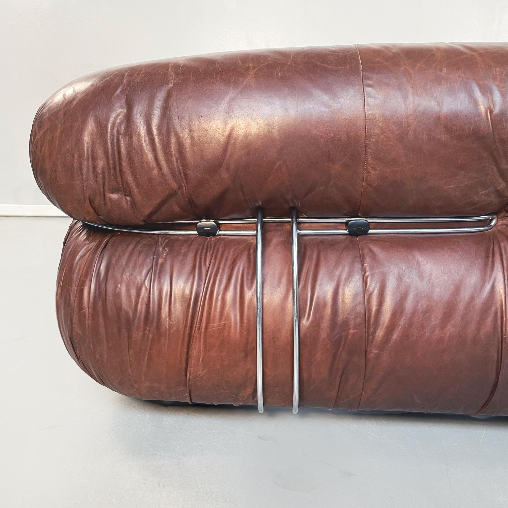 Italian MidCentury Brown Leather Soriana Sofa by Afra Tobia Scarpa Cassina, 1970 For Sale 9