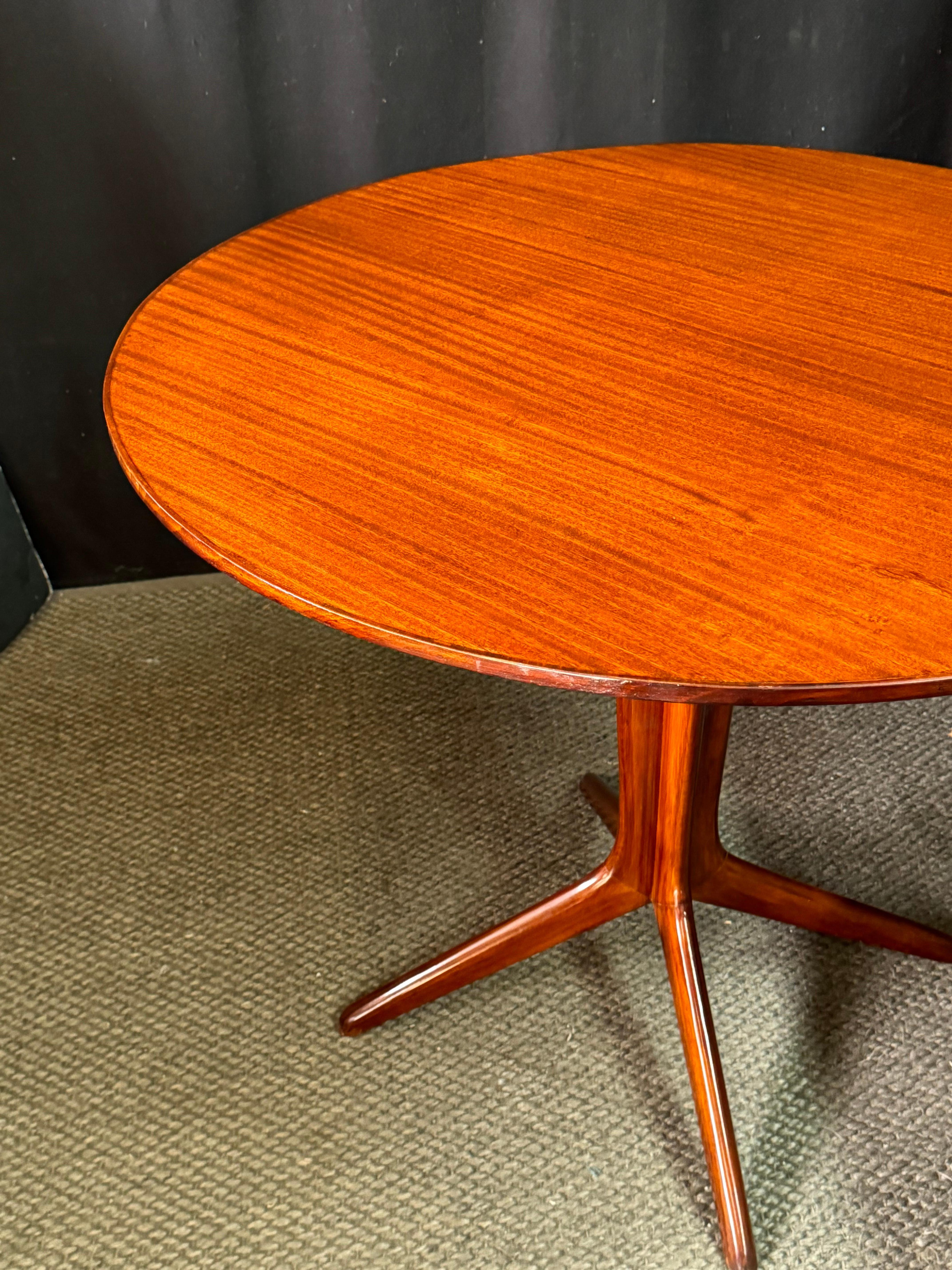 Mid-Century Modern Italian Mid-Century Center Table by Ico and Louisa Parisi For Sale