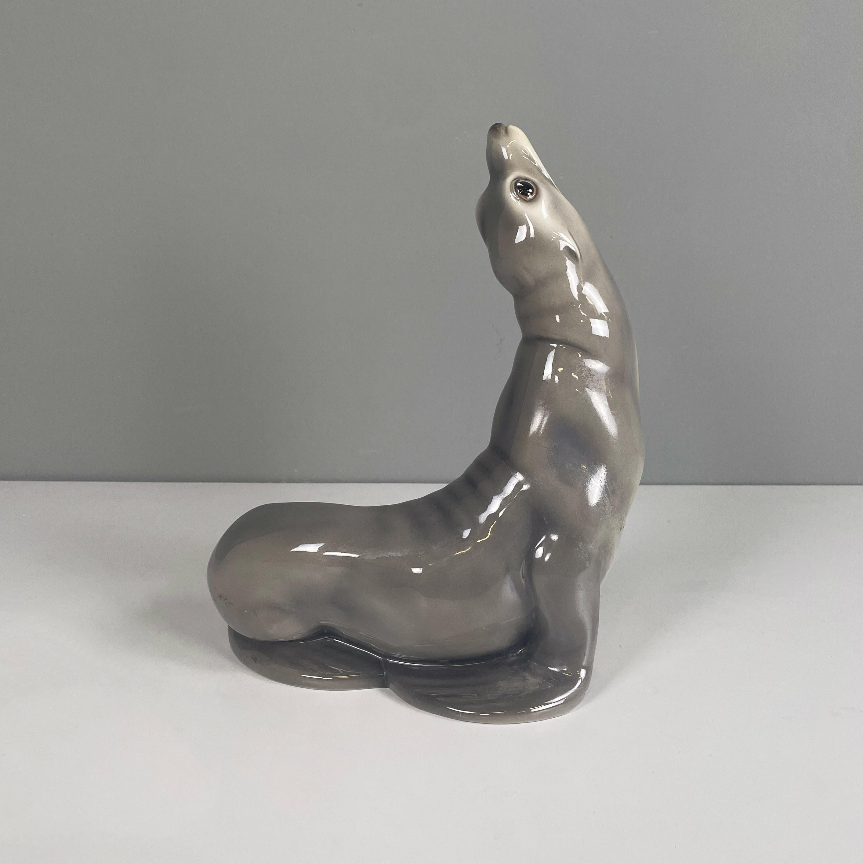 Mid-Century Modern Italian mid-century Ceramic sculpture of a sea lion by Urbano Zaccagnini, 1920s For Sale