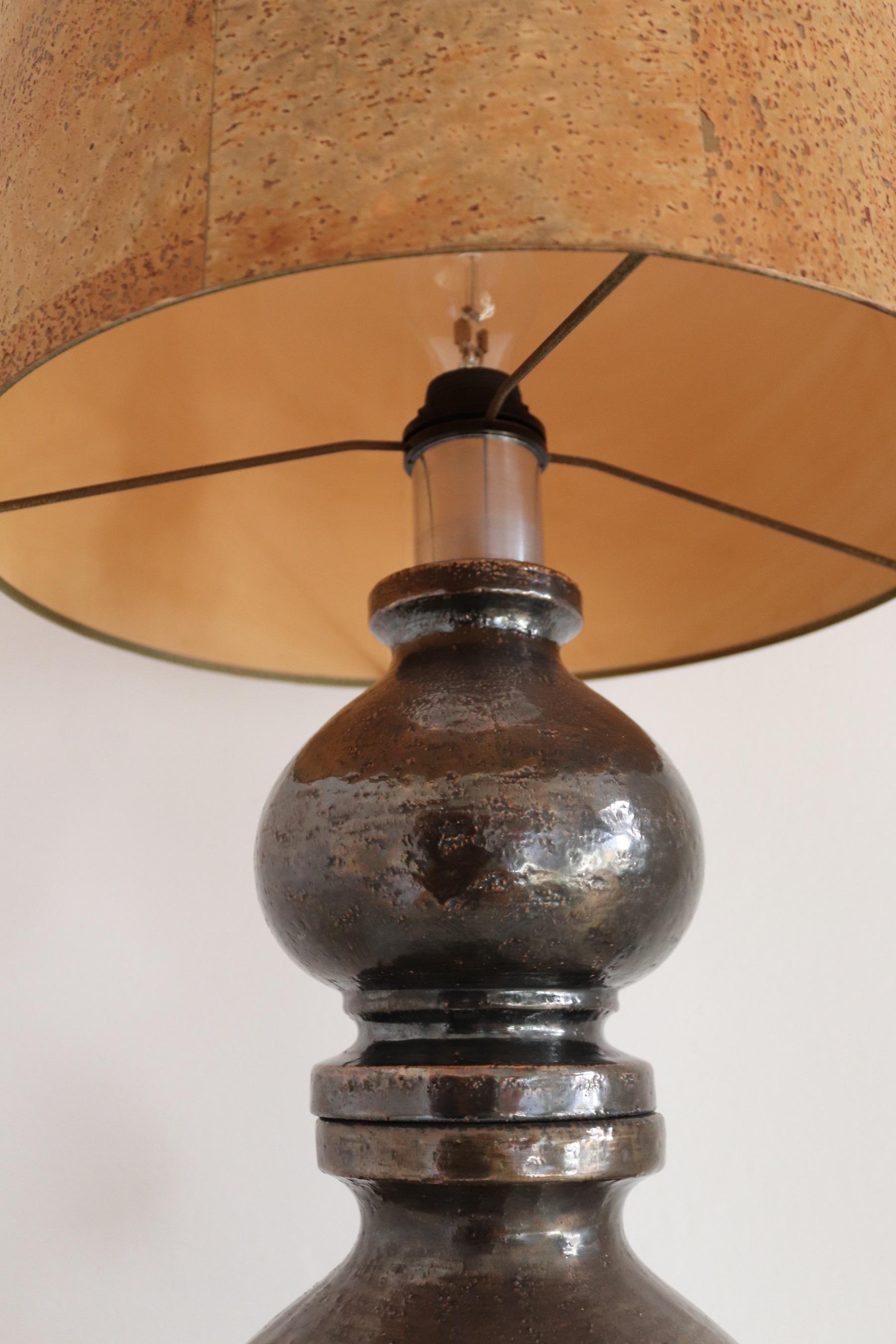 Italian Ceramic Table Lamp by Aldo Londi with Cork Lampshade, 1960 For Sale 8