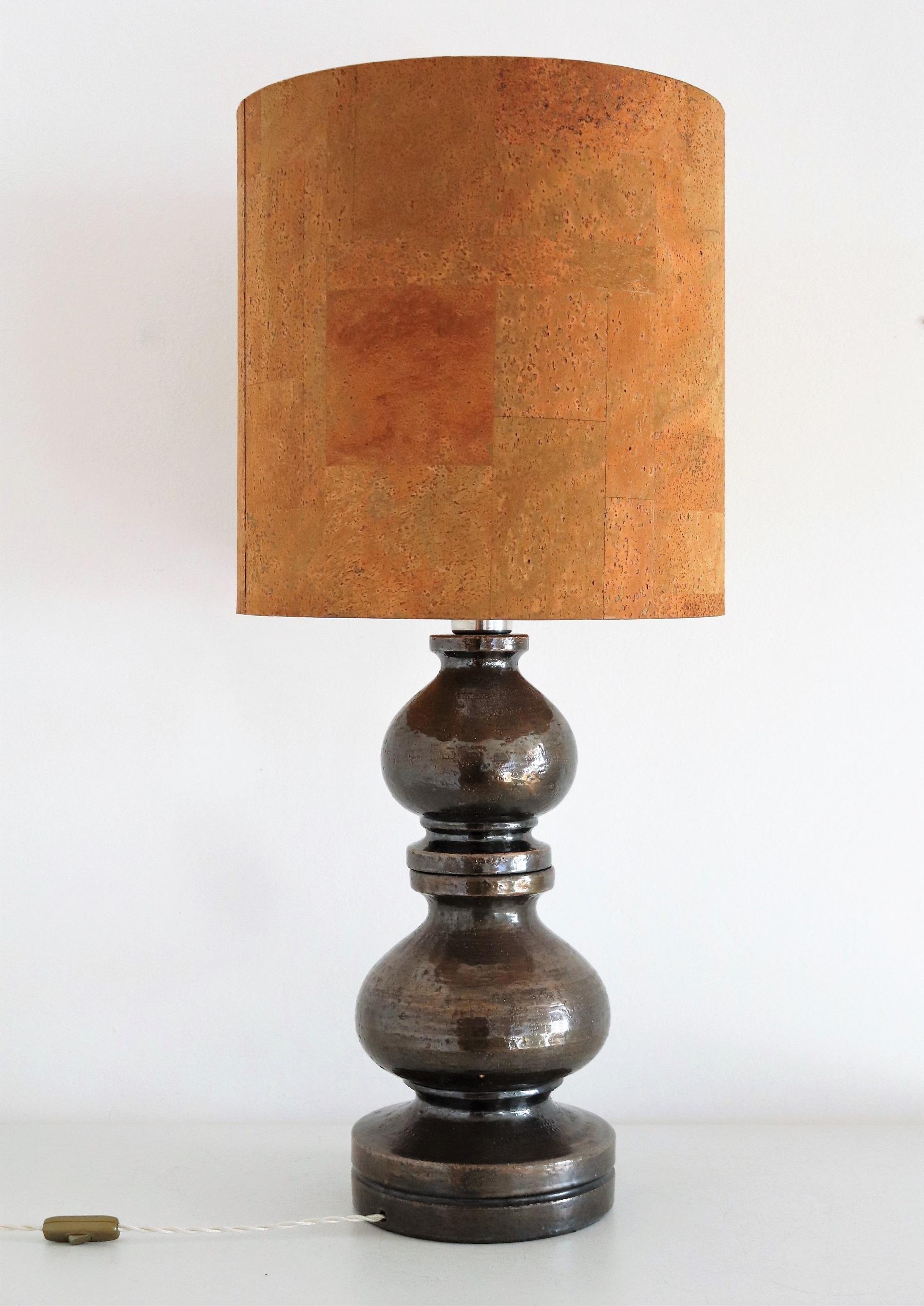 Italian Ceramic Table Lamp by Aldo Londi with Cork Lampshade, 1960 For Sale 10