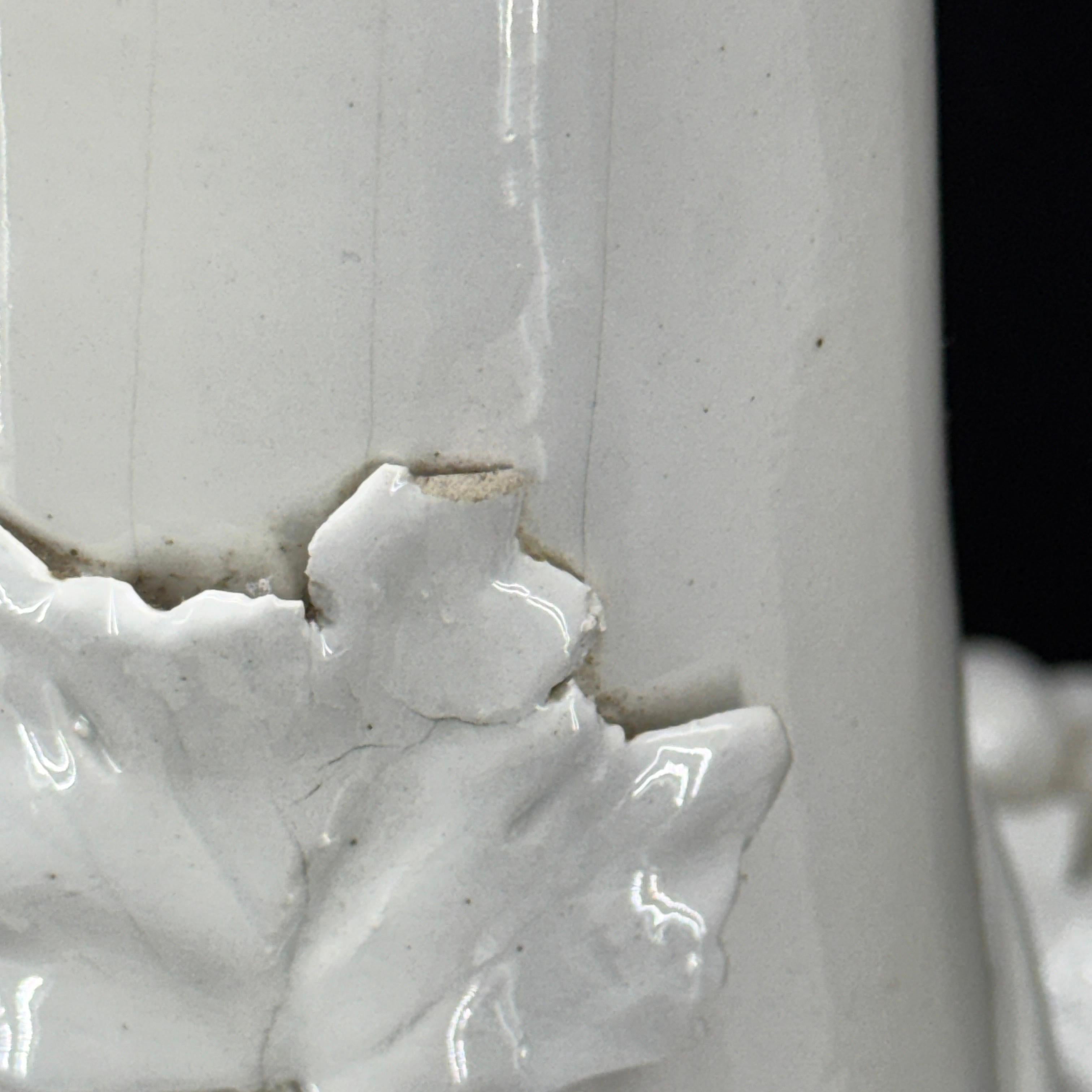 Lampada da tavolo italiana di metà secolo in ceramica con uva su base in Wood in vendita 6