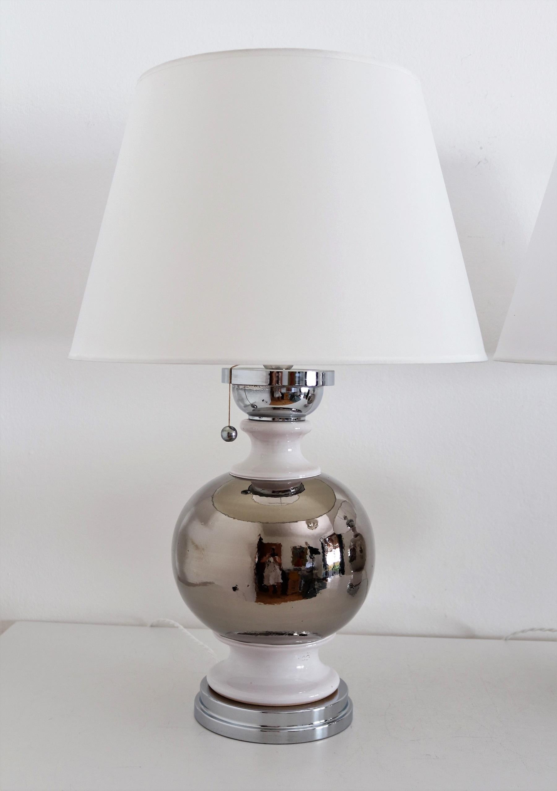 Italian Mid Century Ceramic Table Lamps in Platinum Silver White Glaze, 1970s For Sale 3