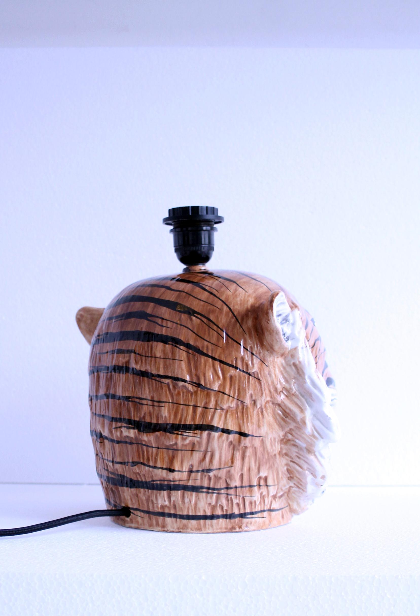 Italian mid-century ceramic tiger sculpture lampshade (32x26x31cm) Super rare! For Sale 4