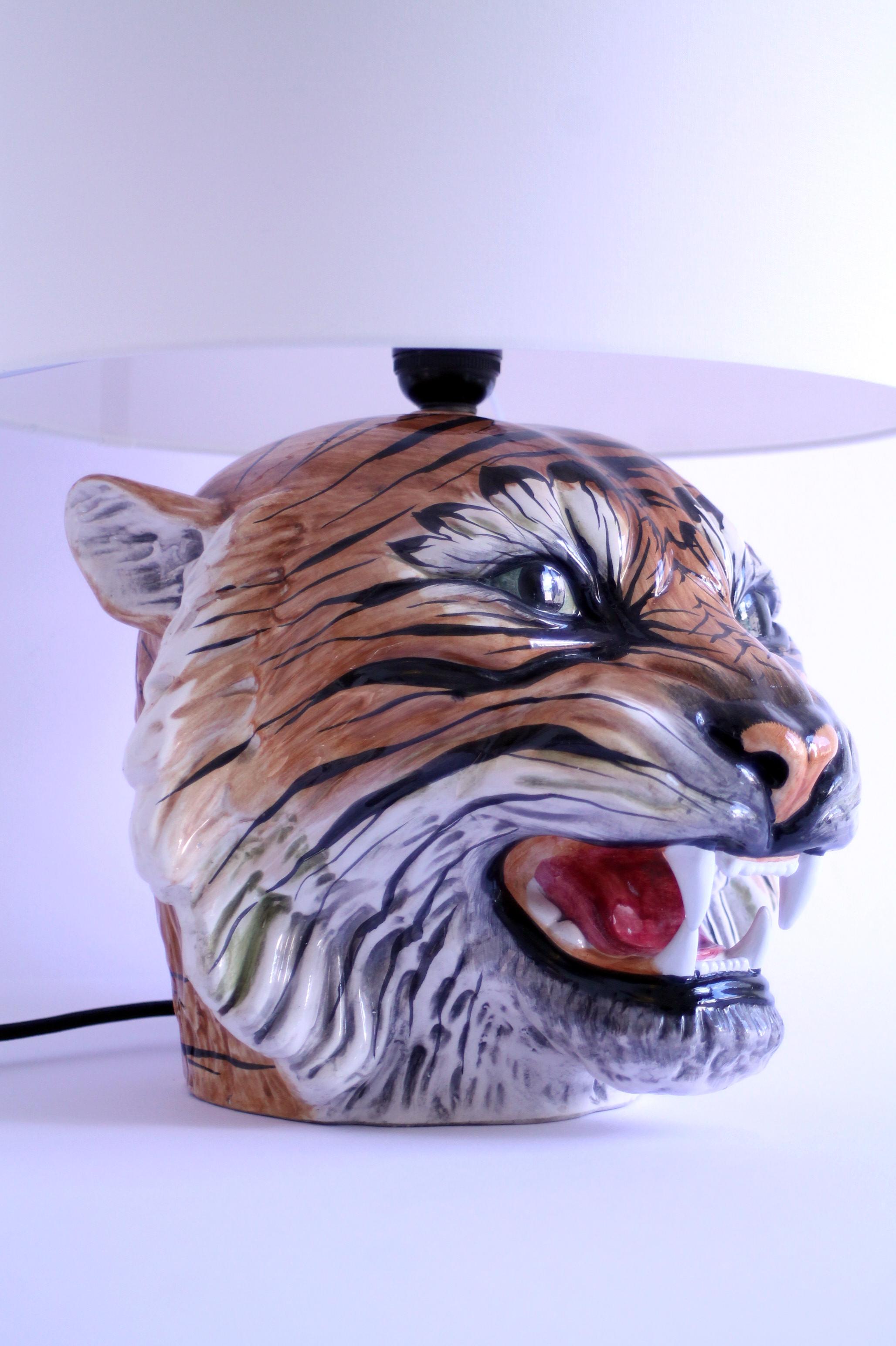 Italian mid-century ceramic tiger sculpture lampshade (32x26x31cm) Super rare! For Sale 1