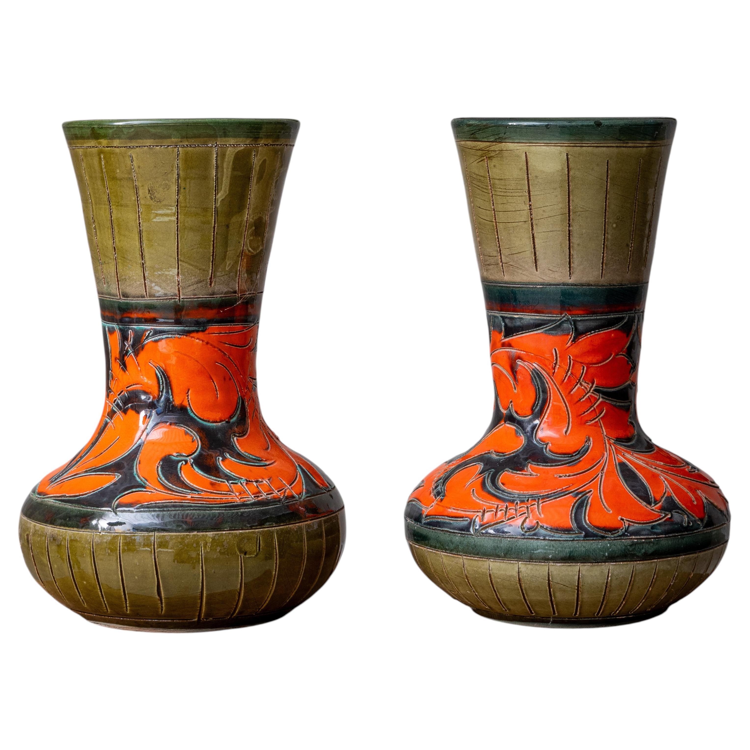 Vaso italiano di metà secolo in ceramica con smalto arancione e Oliver