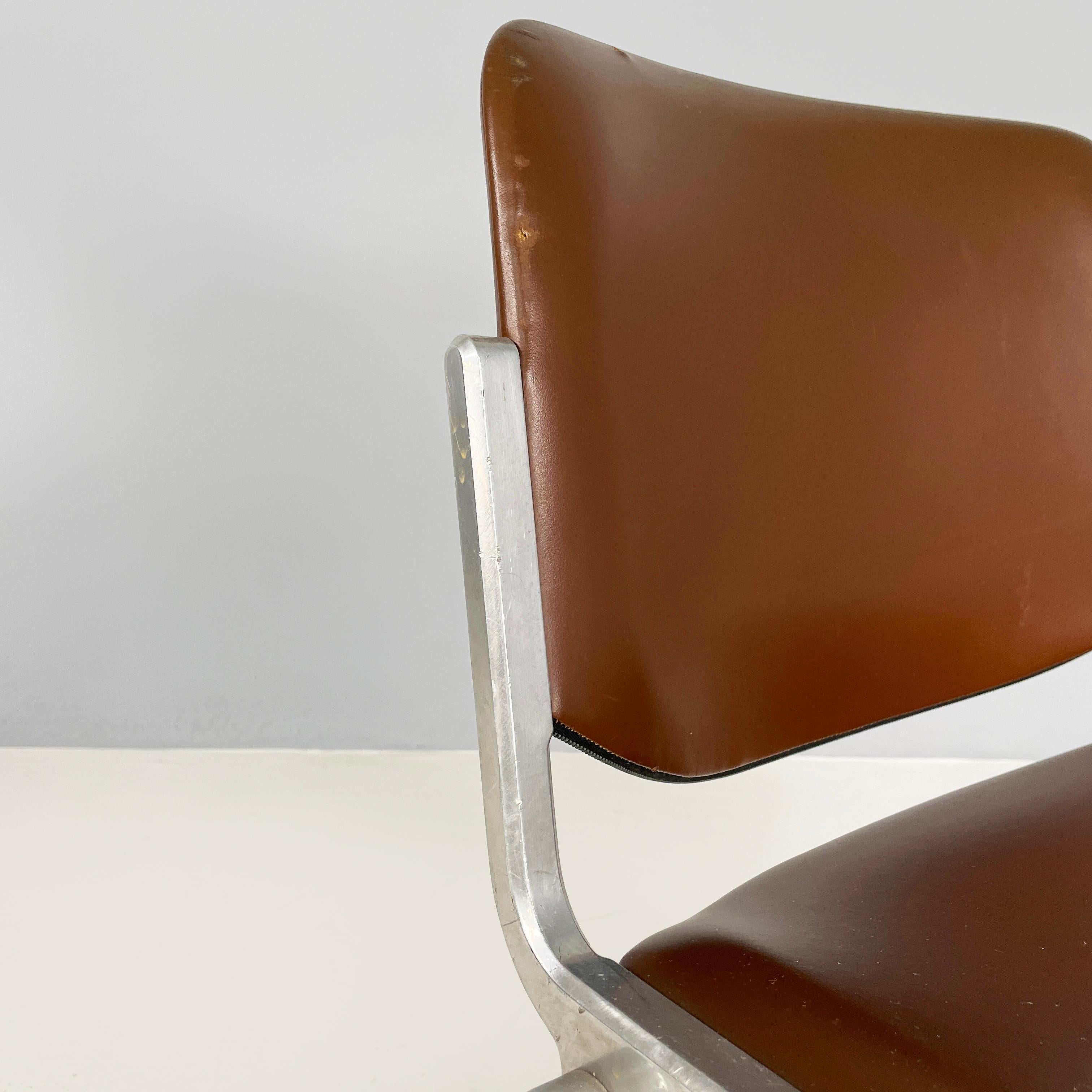Italian mid-century Chair DSC by Giancarlo Piretti for Anonima Castelli, 1970s For Sale 2