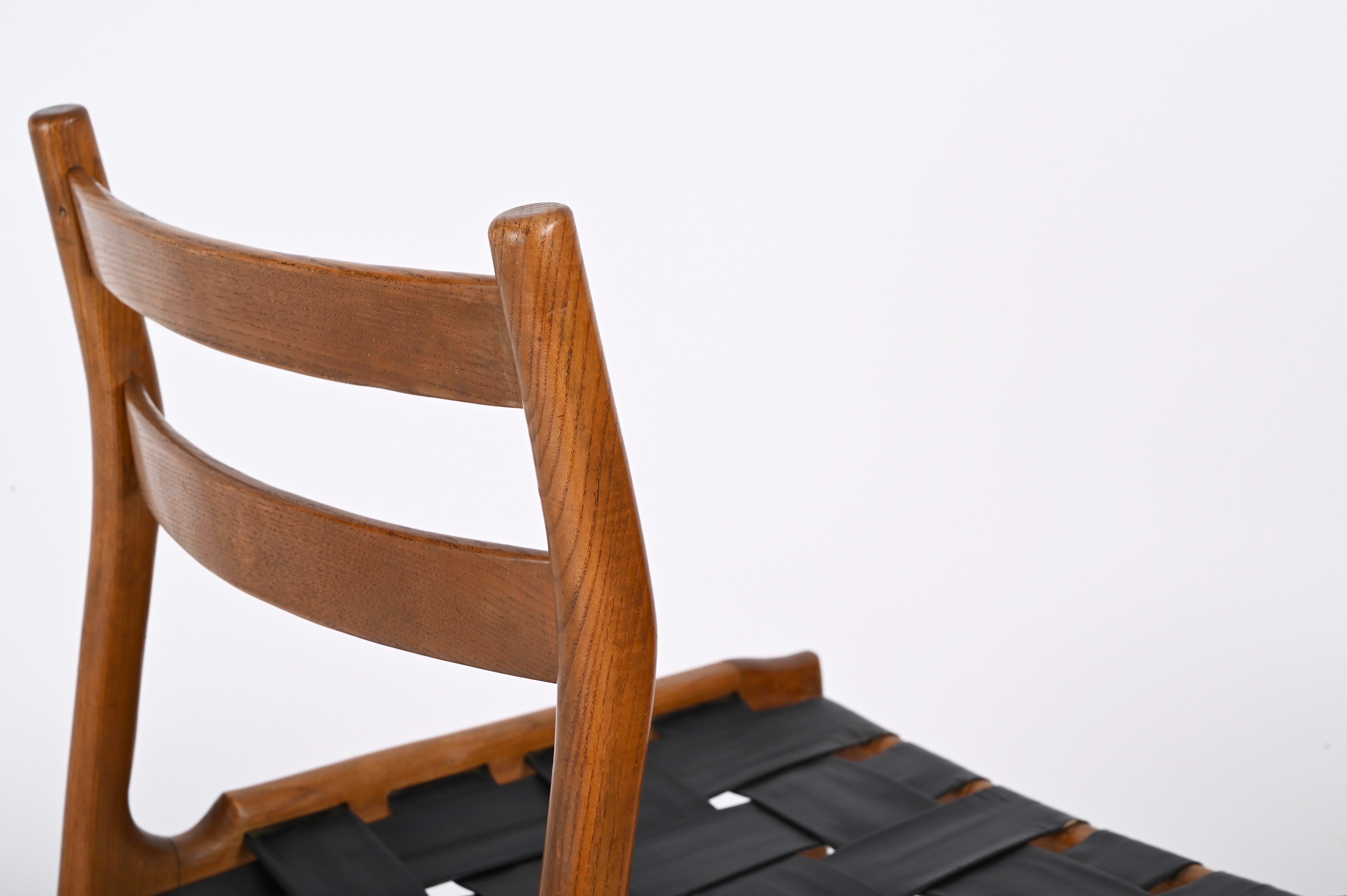 Italian Mid-Century Chair in Oak and Leather by Palange for Montina, 1960s For Sale 3