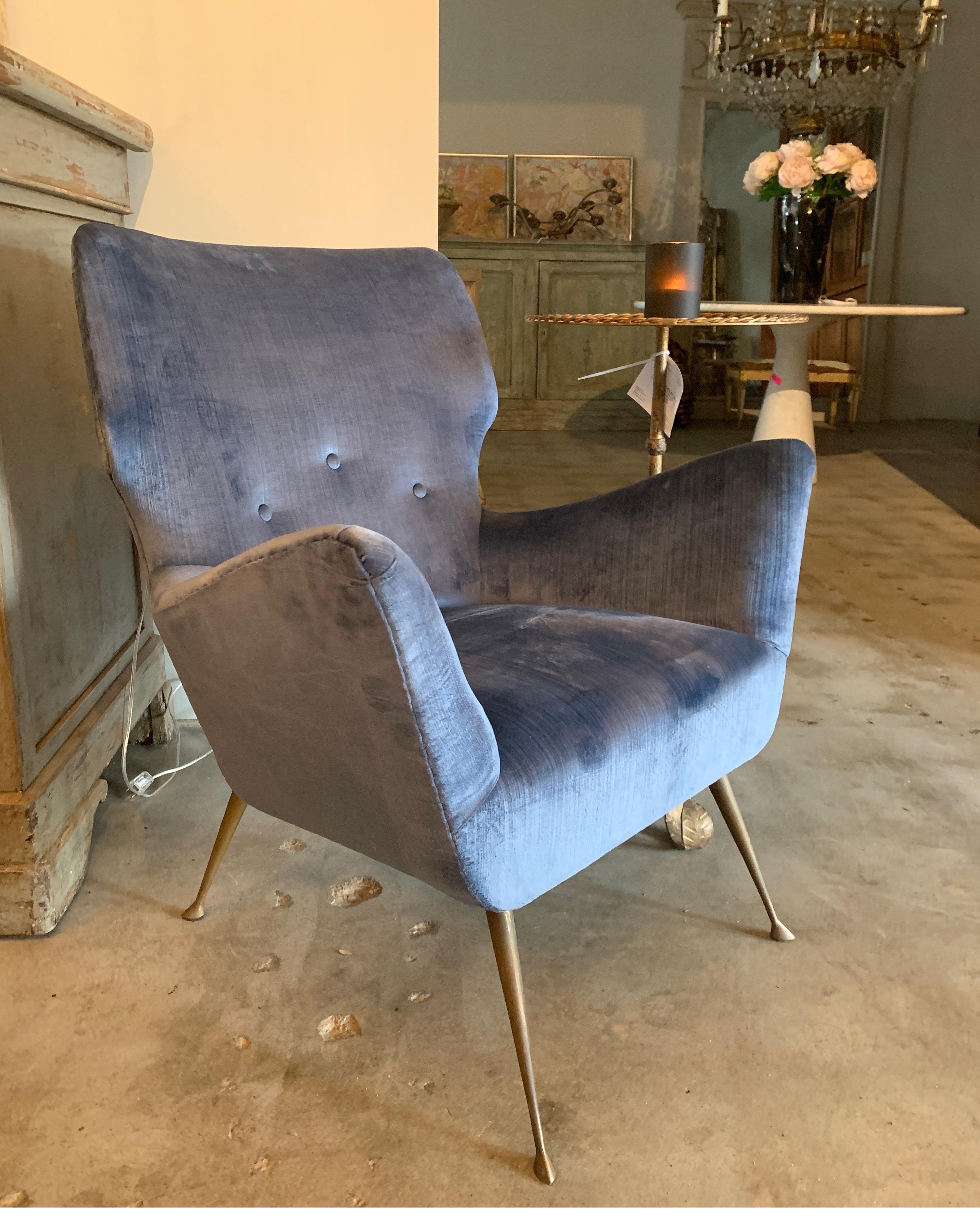 Italian Midcentury Chair with Blue Velvet Upholstery 4