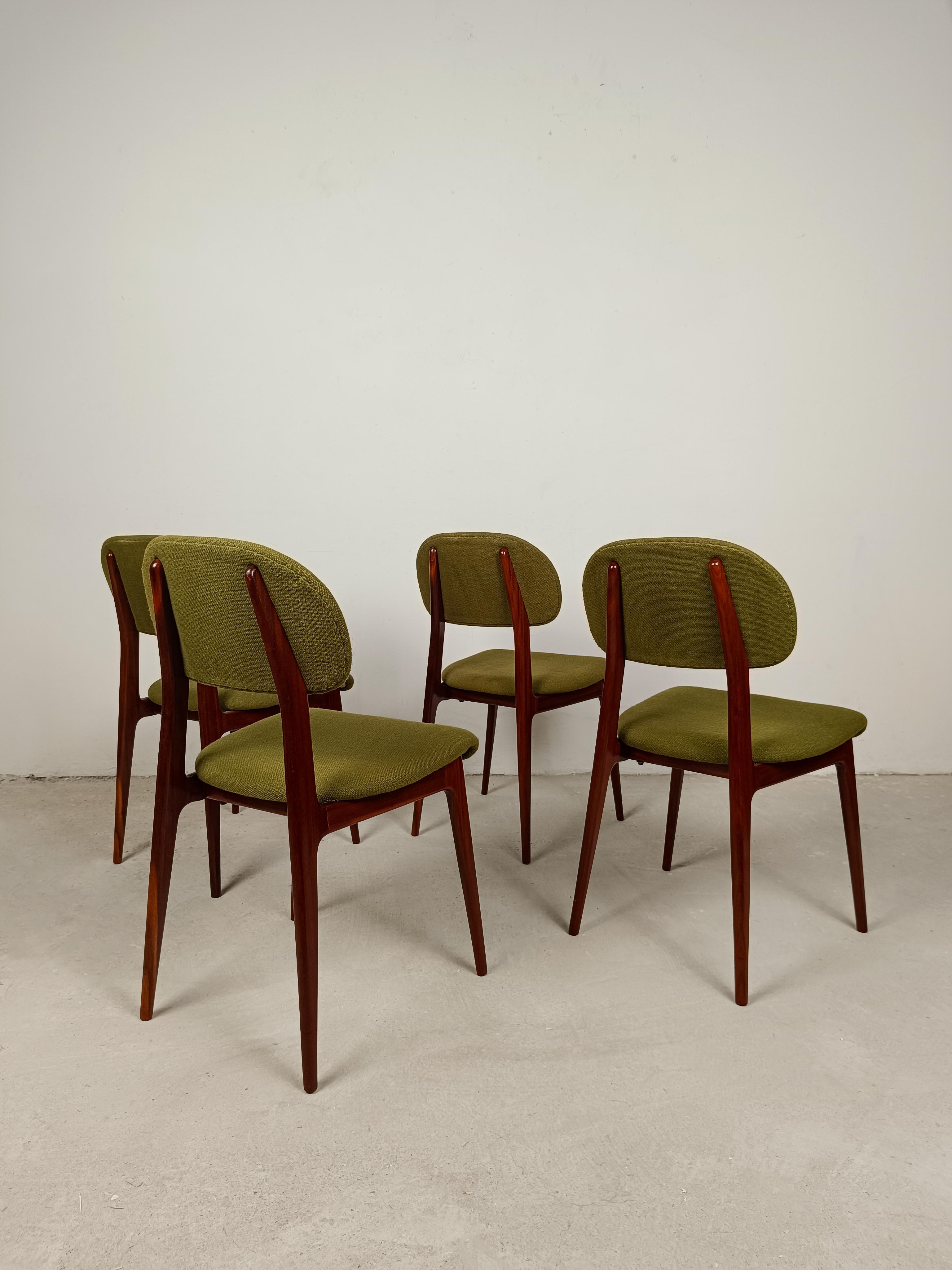 Mid-Century moderno Sedie italiane del Medioevo attribuite a Carlo Hauner e Martin Eisler, anni '60 in vendita