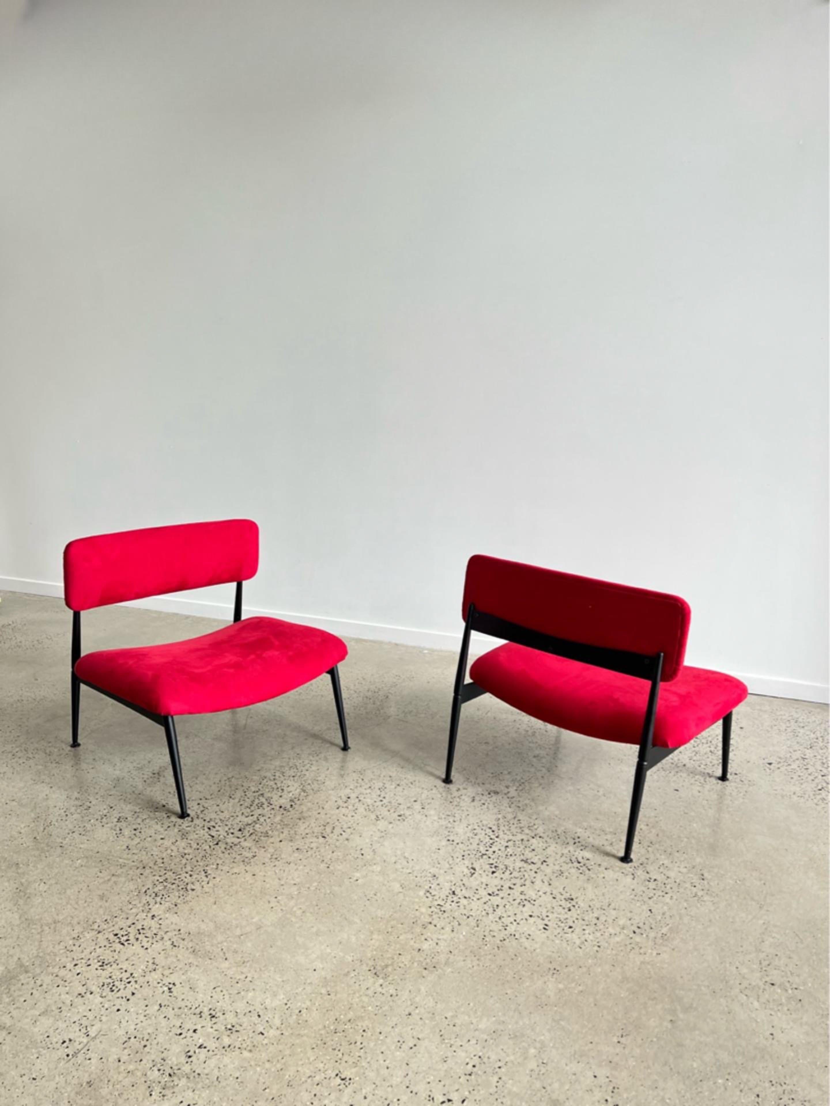 Italian Mid-Century Chairs in Suede and Black Metal Frame 9