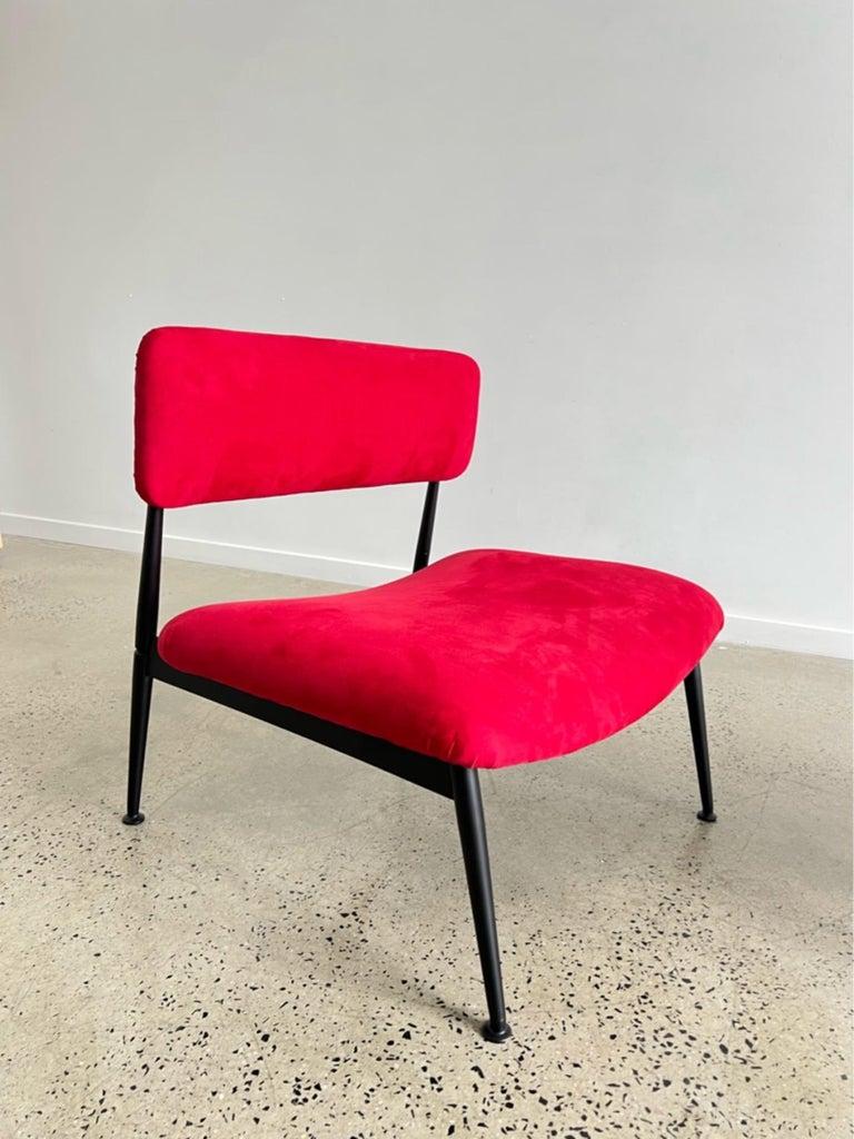 Italian Mid-Century Chairs in Suede and Black Metal Frame For Sale 2