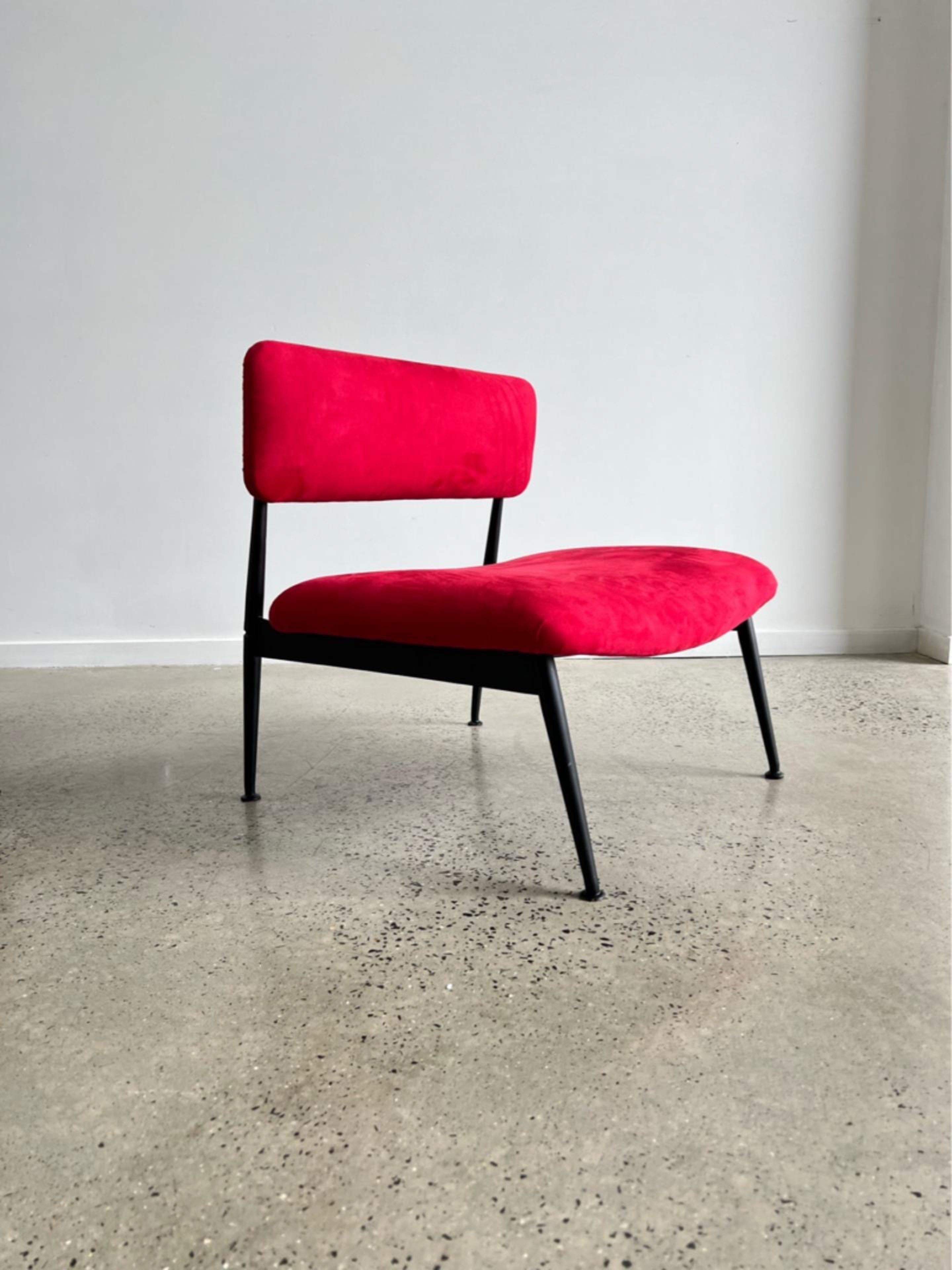 Italian Mid-Century Chairs in Suede and Black Metal Frame 4