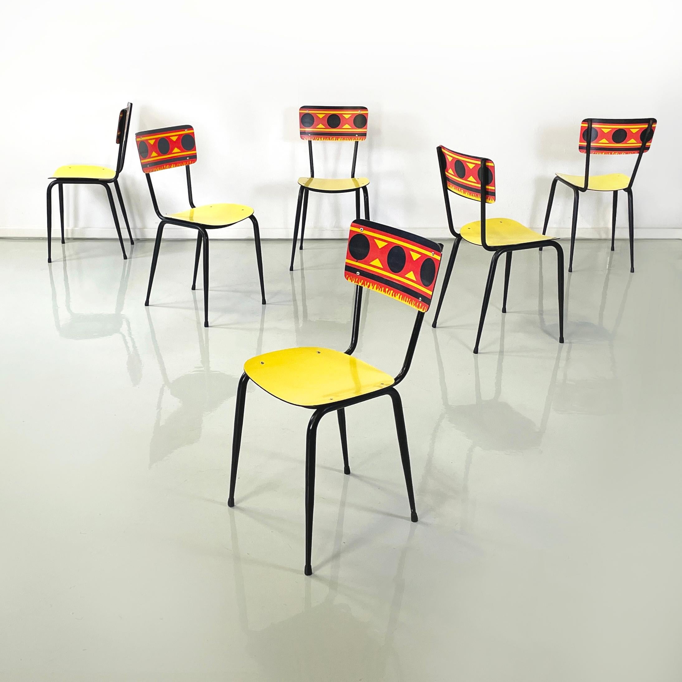 Italian mid-century modern Chairs Paulista in yellow, red, black formica and black tubular metal, 1960s
Set of 6 chairs belonging to the limited edition of the Gran Café Paulista by Lavazza. The square seat with rounded corners in bright yellow