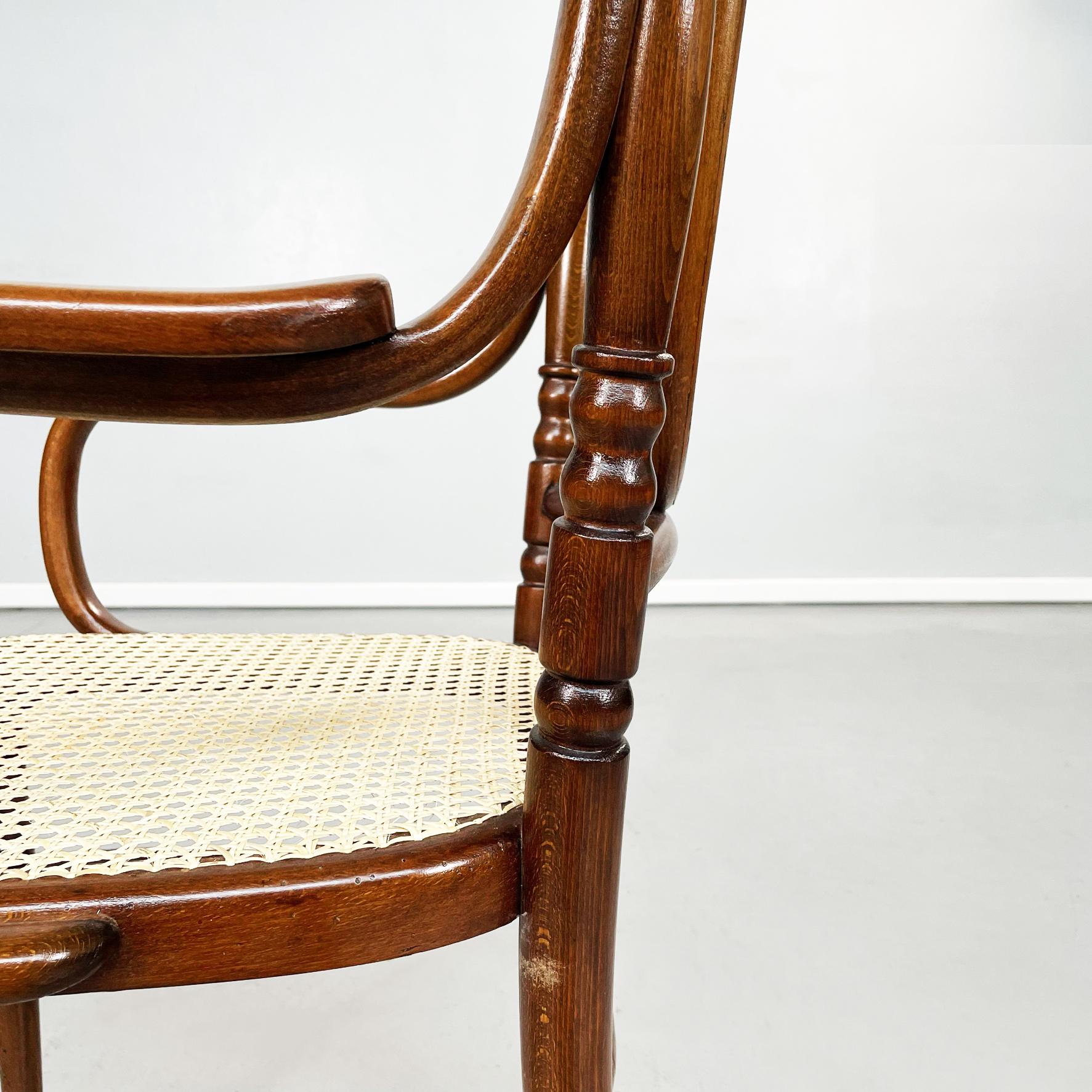 Austrian Chairs with Straw and Wood by Thonet, 1900s For Sale 7