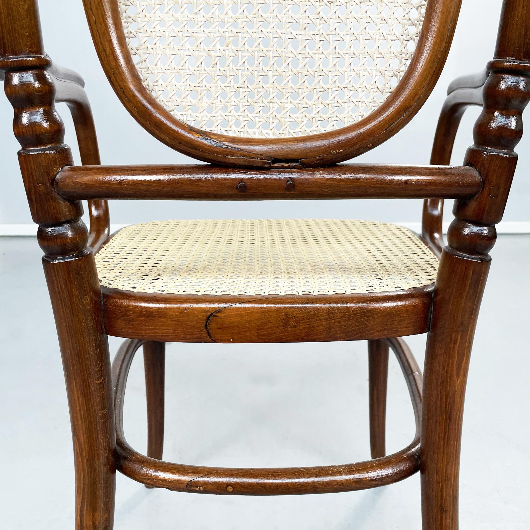 Austrian Chairs with Straw and Wood by Thonet, 1900s For Sale 9
