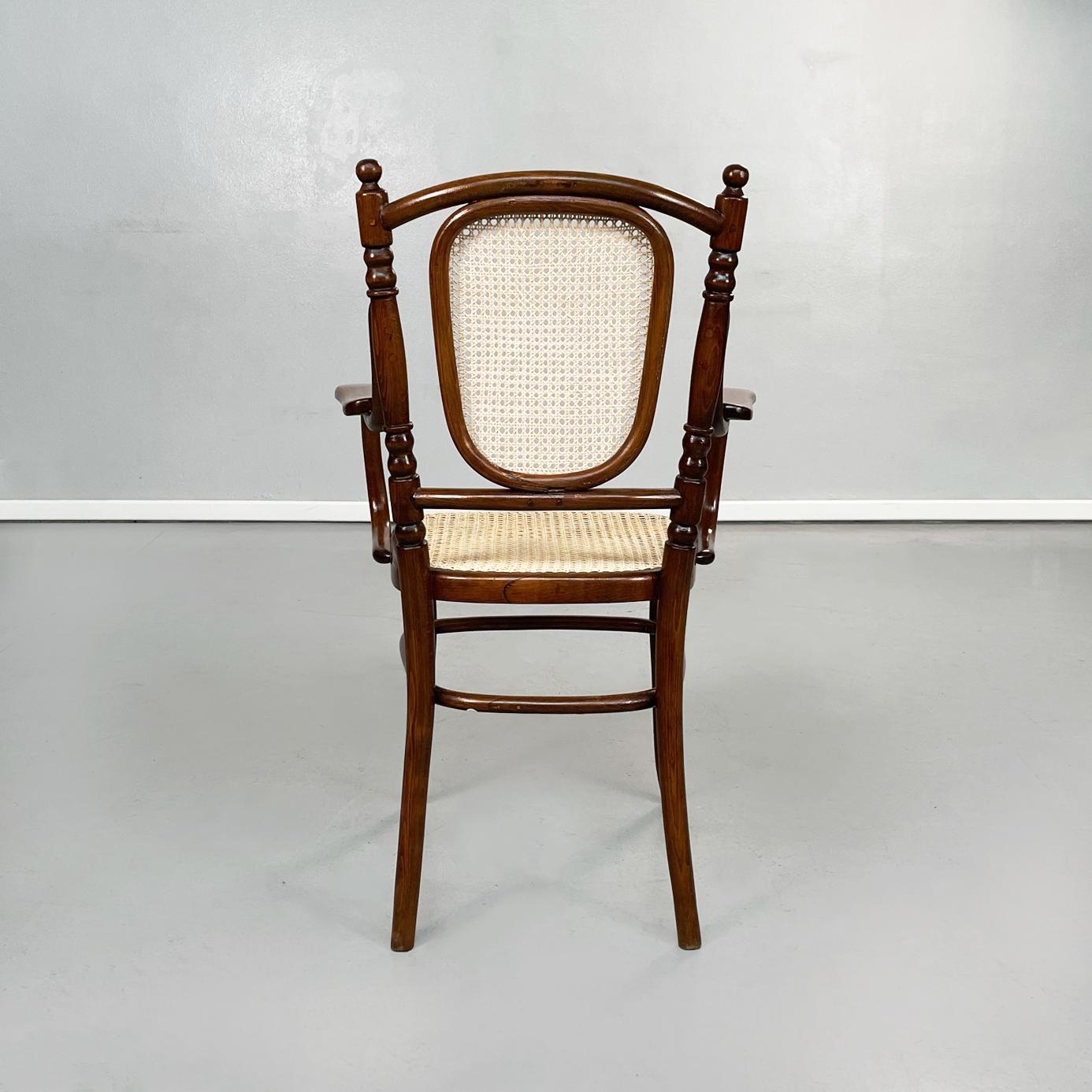 Austrian Chairs with Straw and Wood by Thonet, 1900s In Good Condition For Sale In MIlano, IT