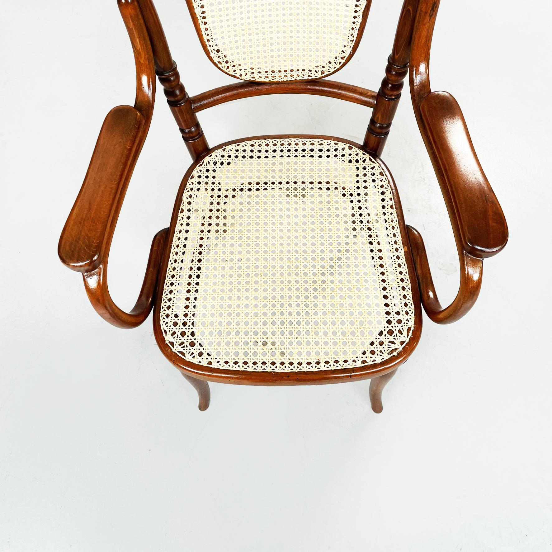 Austrian Chairs with Straw and Wood by Thonet, 1900s For Sale 2