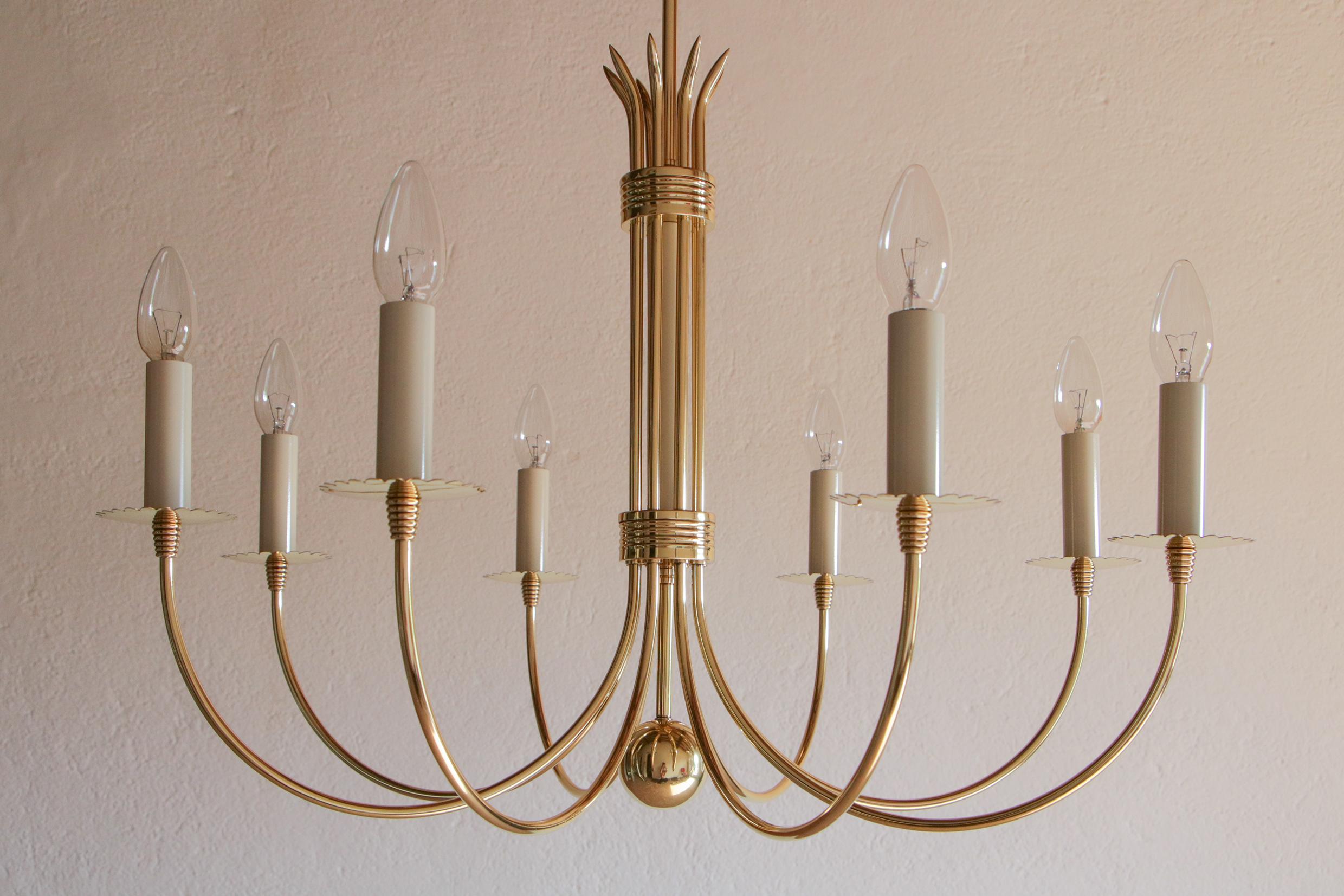 Italian Mid-Century Chandelier Attributed to Guglielmo Ulrich, 1945s In Good Condition For Sale In Traversetolo, IT