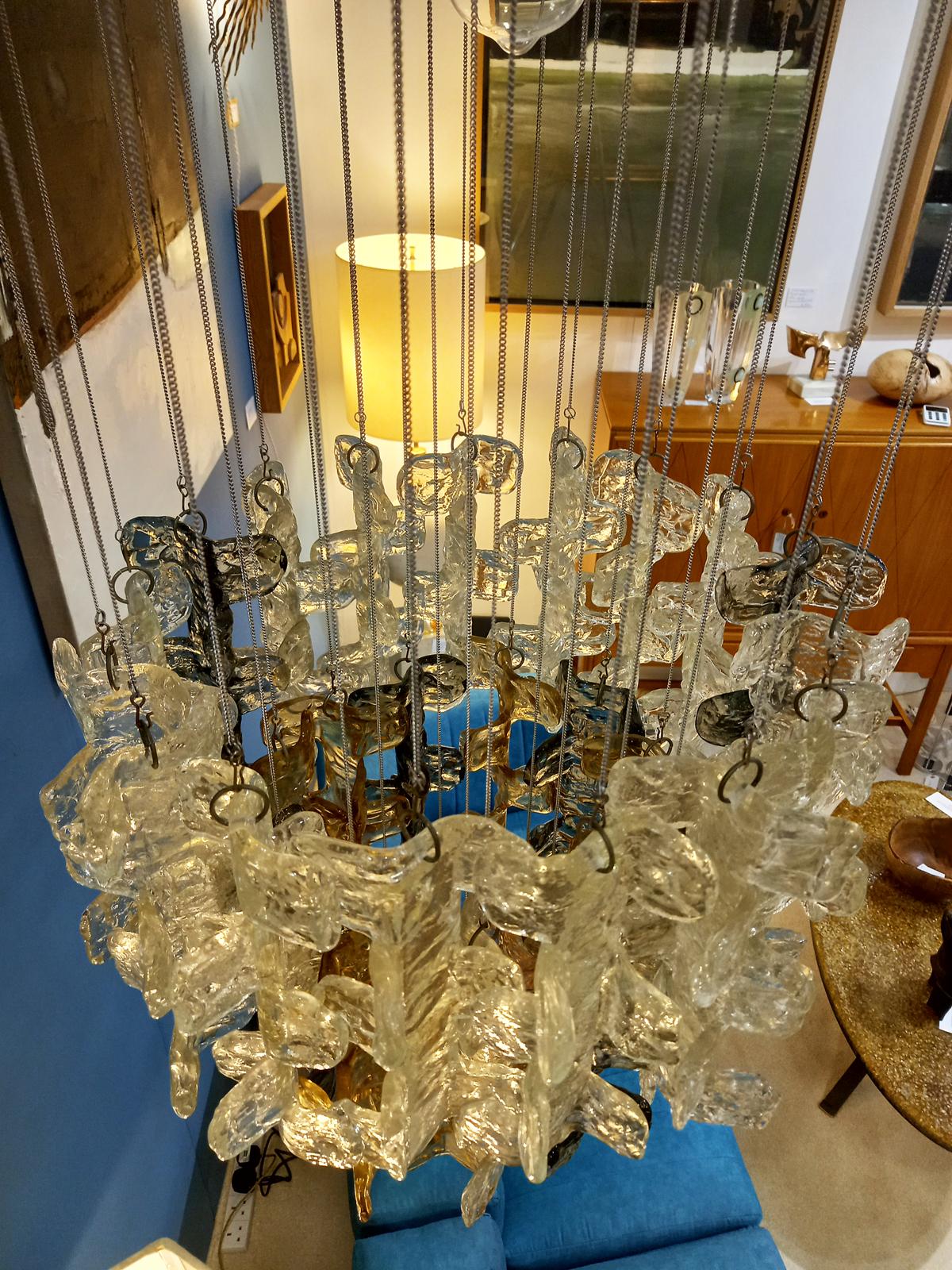Hand-Crafted Italian Mid Century Chandelier Cascades of Cut Glasses by Zero Quattro, 1970s