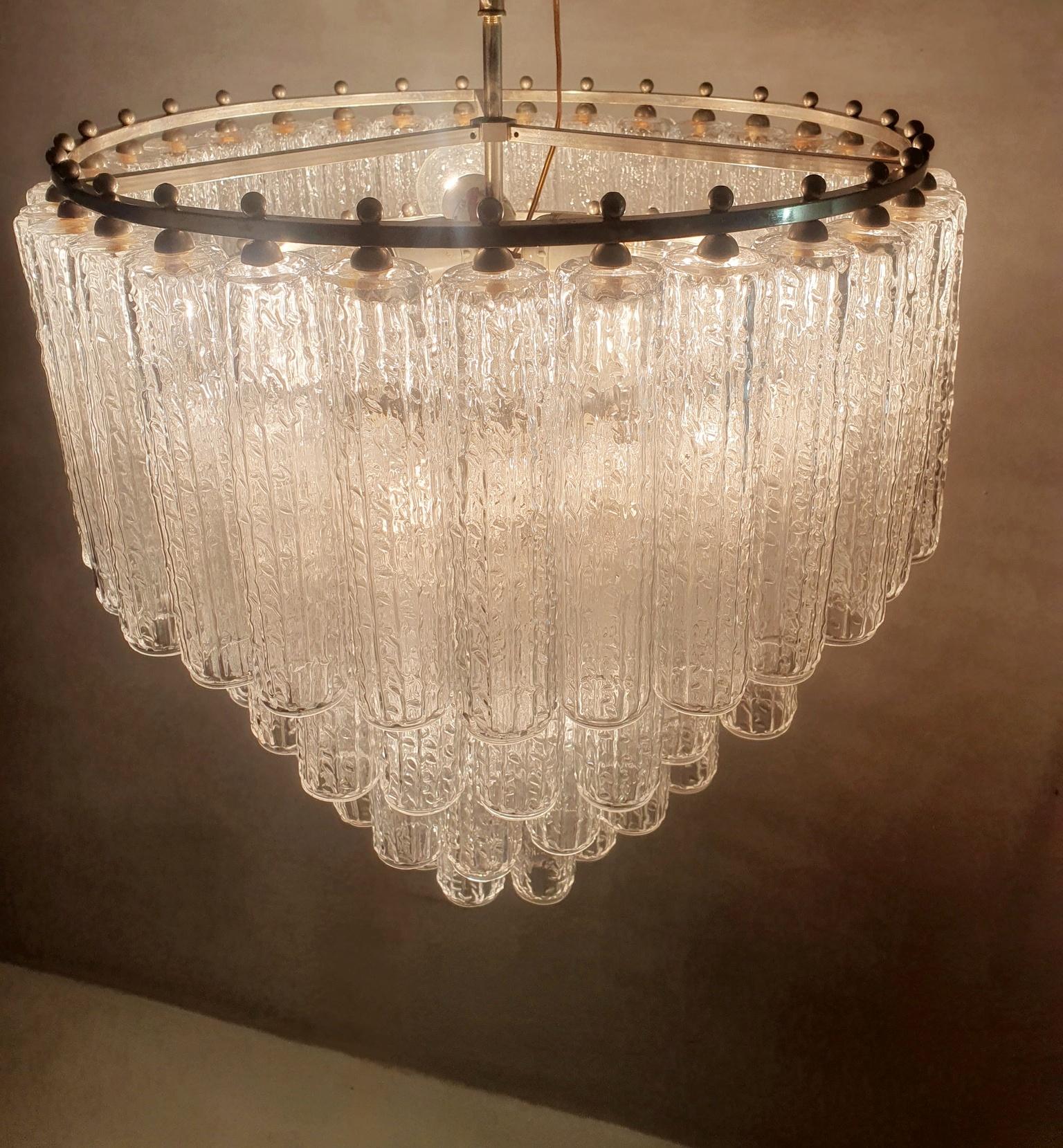 Lampadario italiano del Mid Century del 1965 circa In condizioni buone in vendita a Albano Laziale, Rome/Lazio