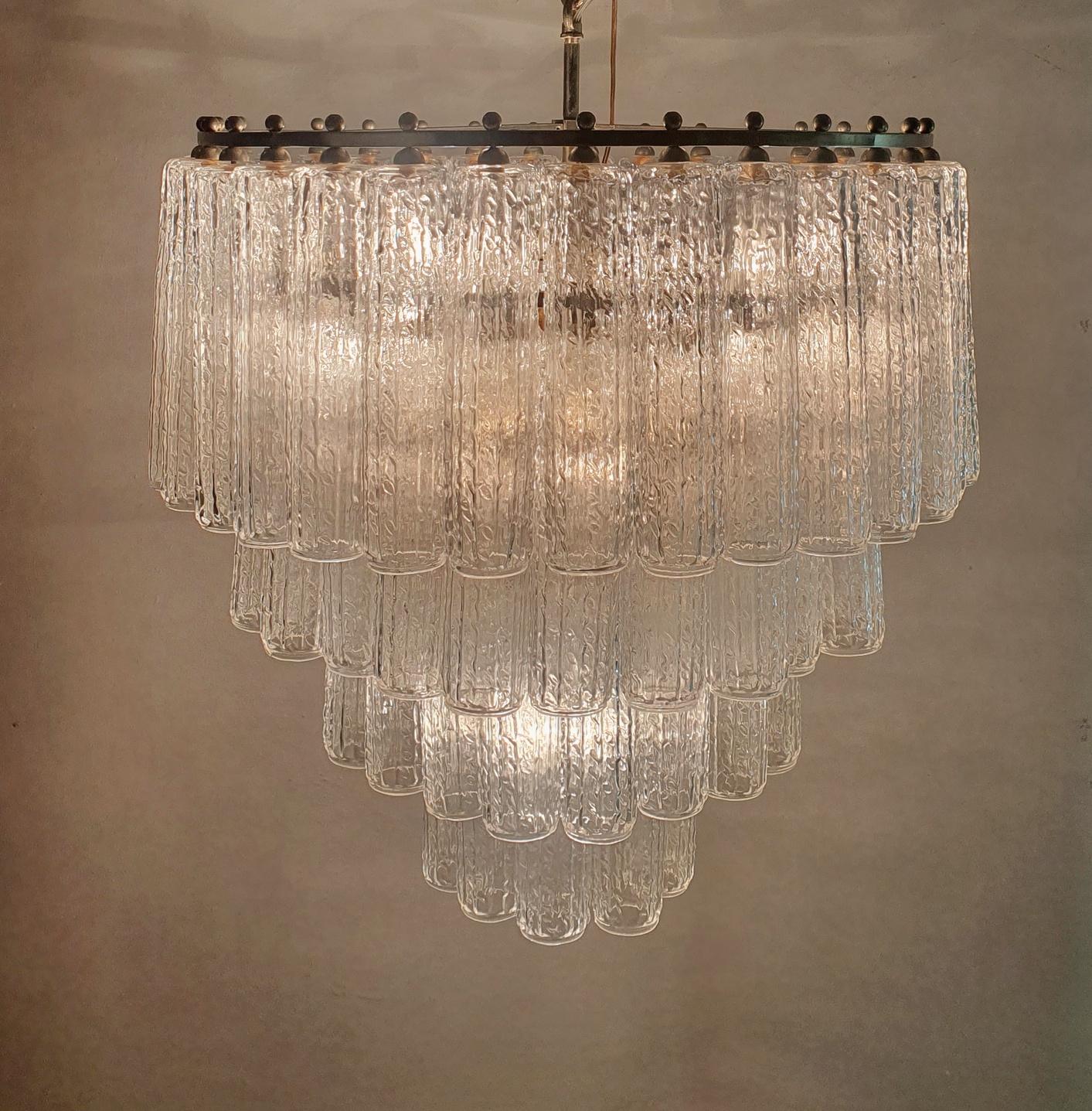 Mid-Century moderno Lampadario italiano del Mid Century del 1965 circa in vendita