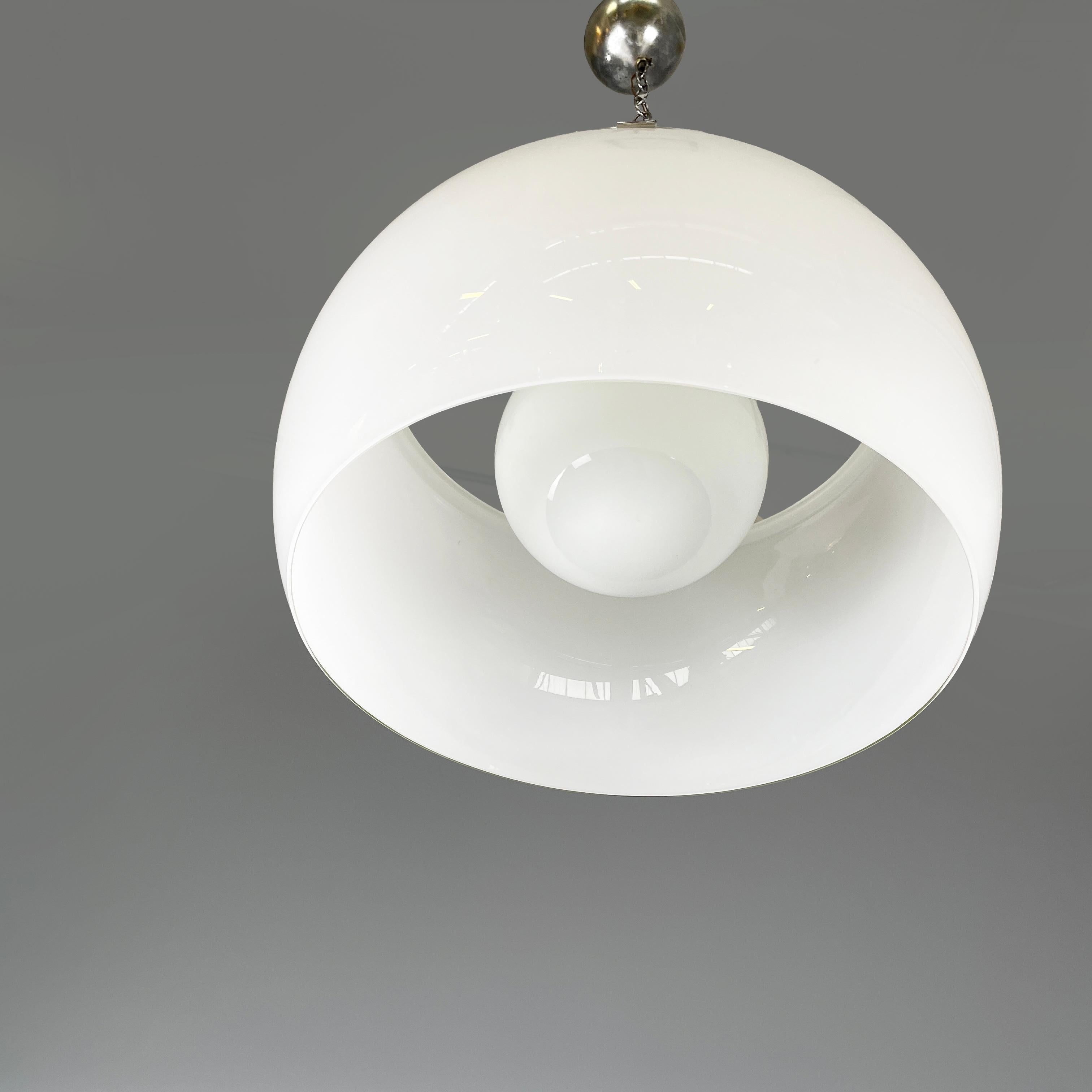 Metallo Italian mid-century Chandelier Omega by Vico Magistretti for Artemide, 1960s in vendita