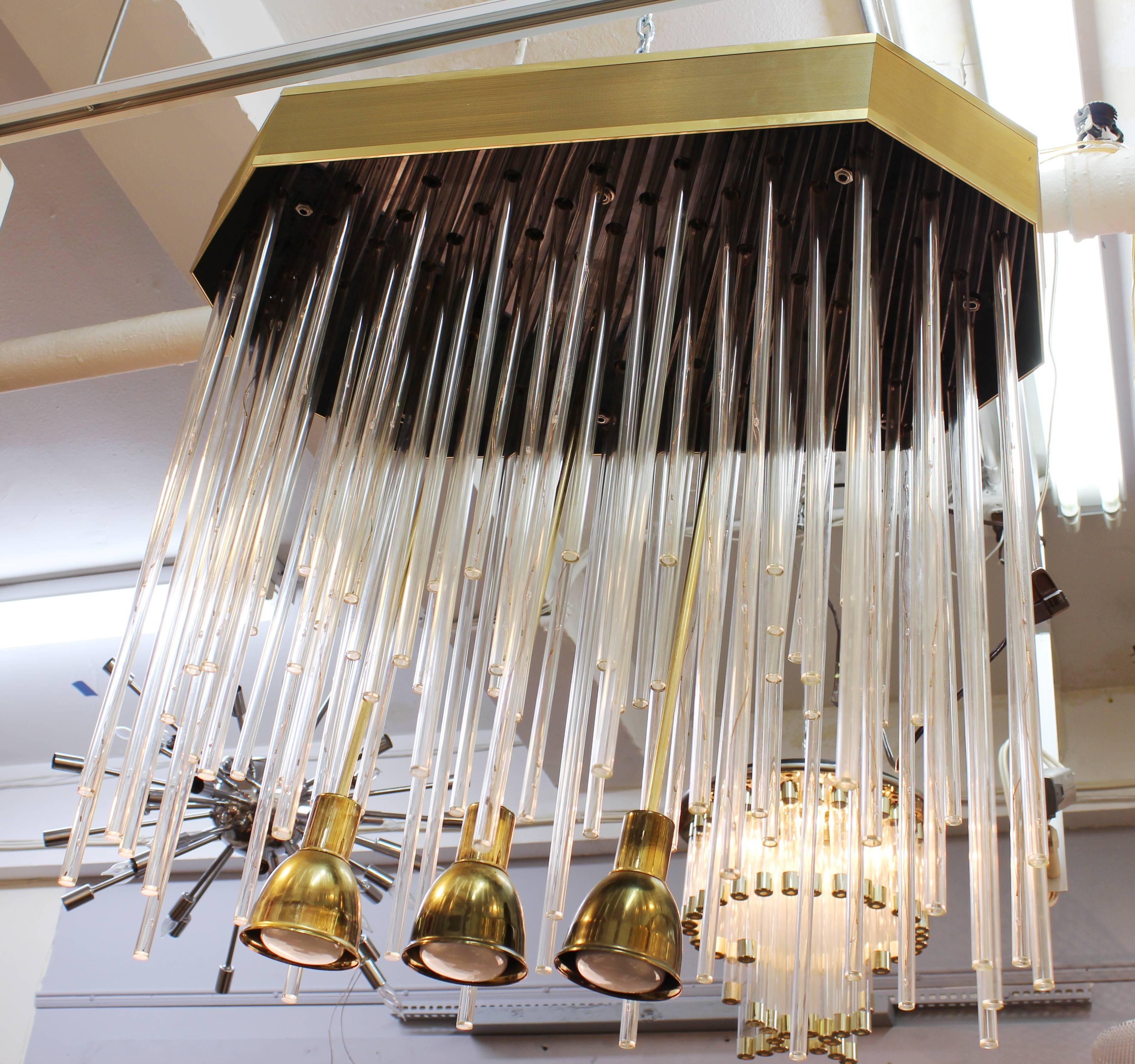 Italienischer Midcentury-Kronleuchter oder Flush Mount mit optischen Lichtern (Moderne der Mitte des Jahrhunderts)