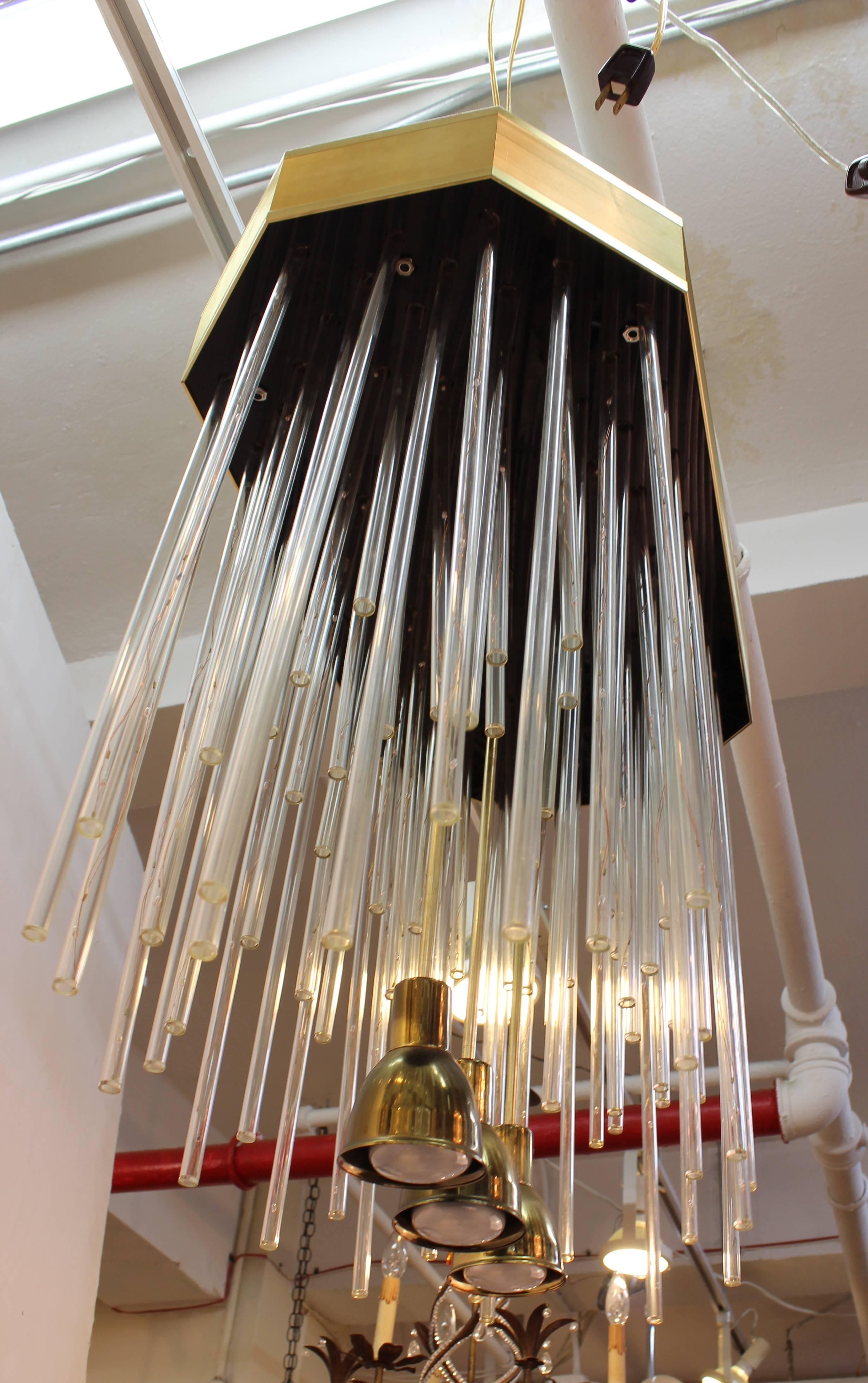 Italienischer Midcentury-Kronleuchter oder Flush Mount mit optischen Lichtern im Zustand „Gut“ in Astoria, NY