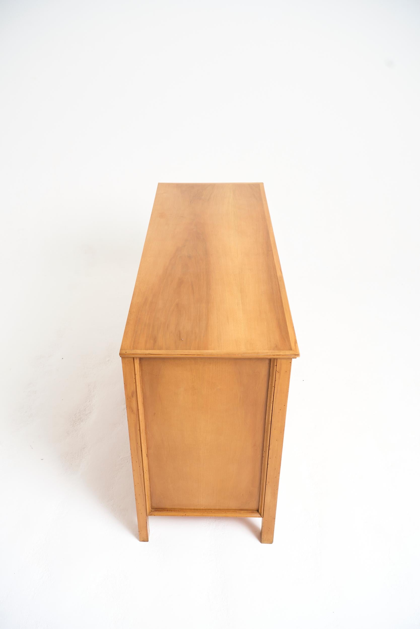 Italian Mid-Century Chest of Drawers For Sale 11