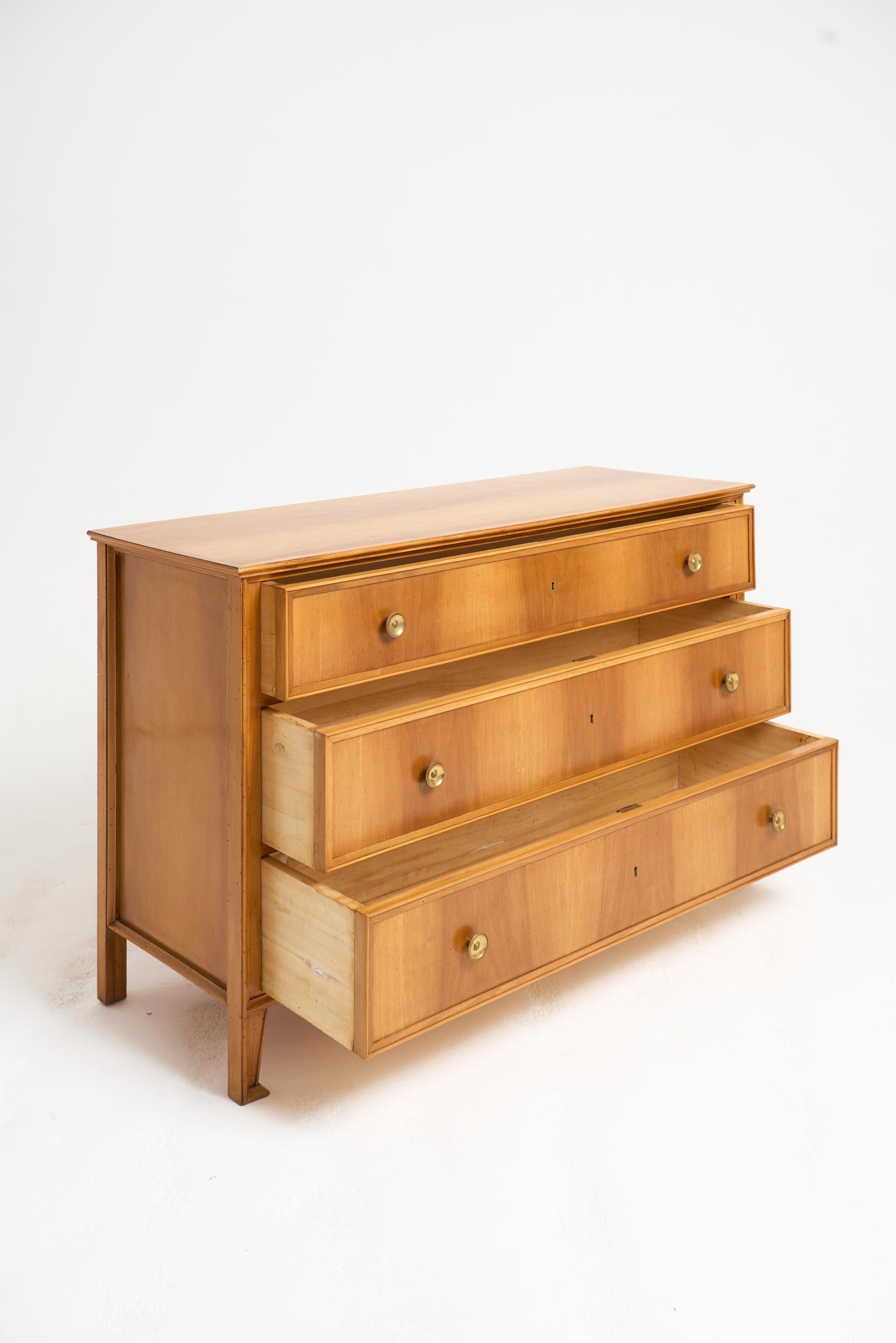 Italian Mid-Century Chest of Drawers In Good Condition For Sale In London, GB