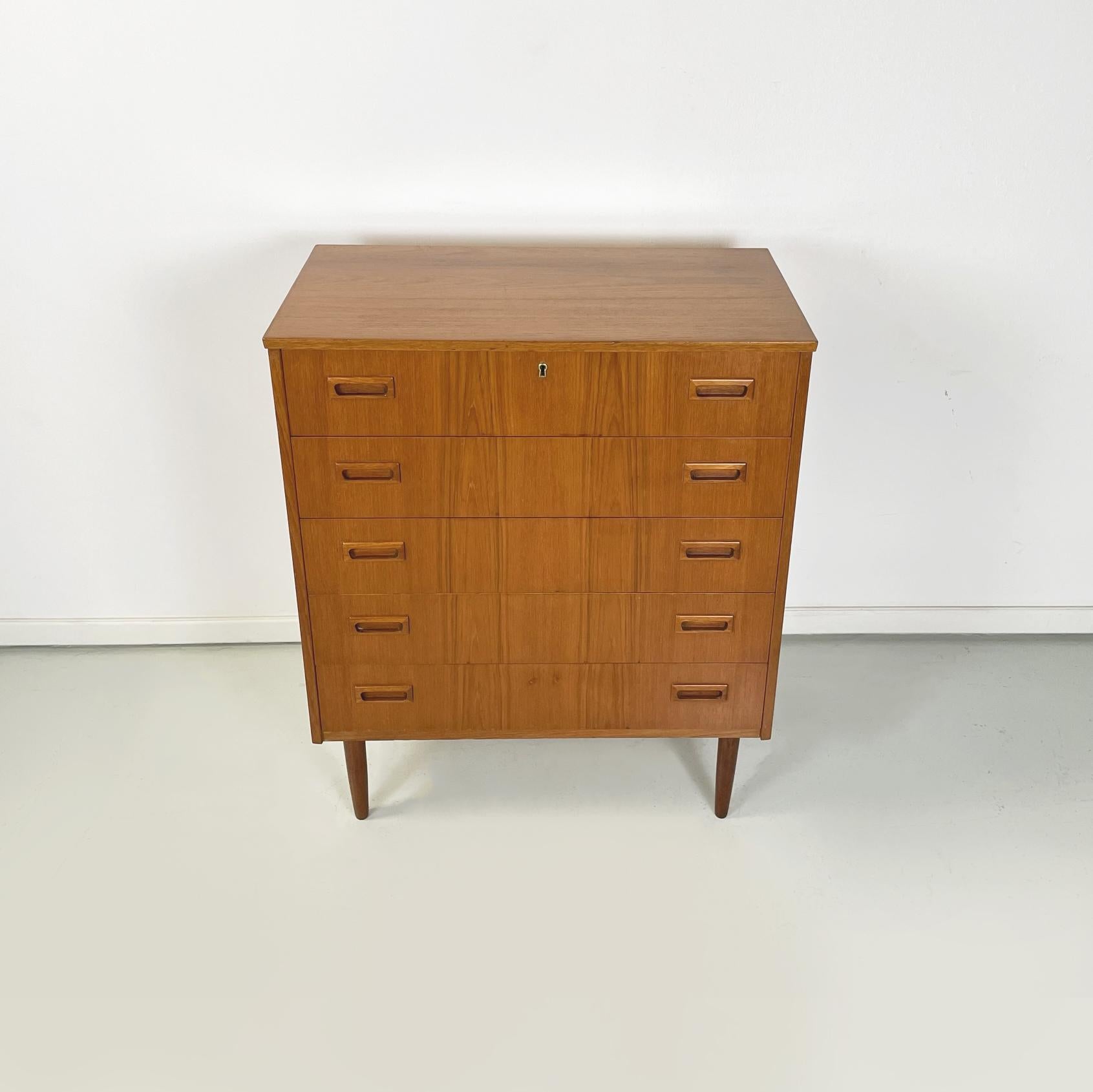 Mid-Century Modern Italian Midcentury Chest of Drawers in Wood, 1960s