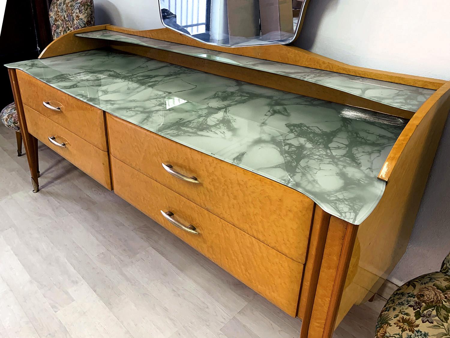 Italian Mid-Century Chest of Drawers with Mirror Gio Ponti Style, 1950's For Sale 1