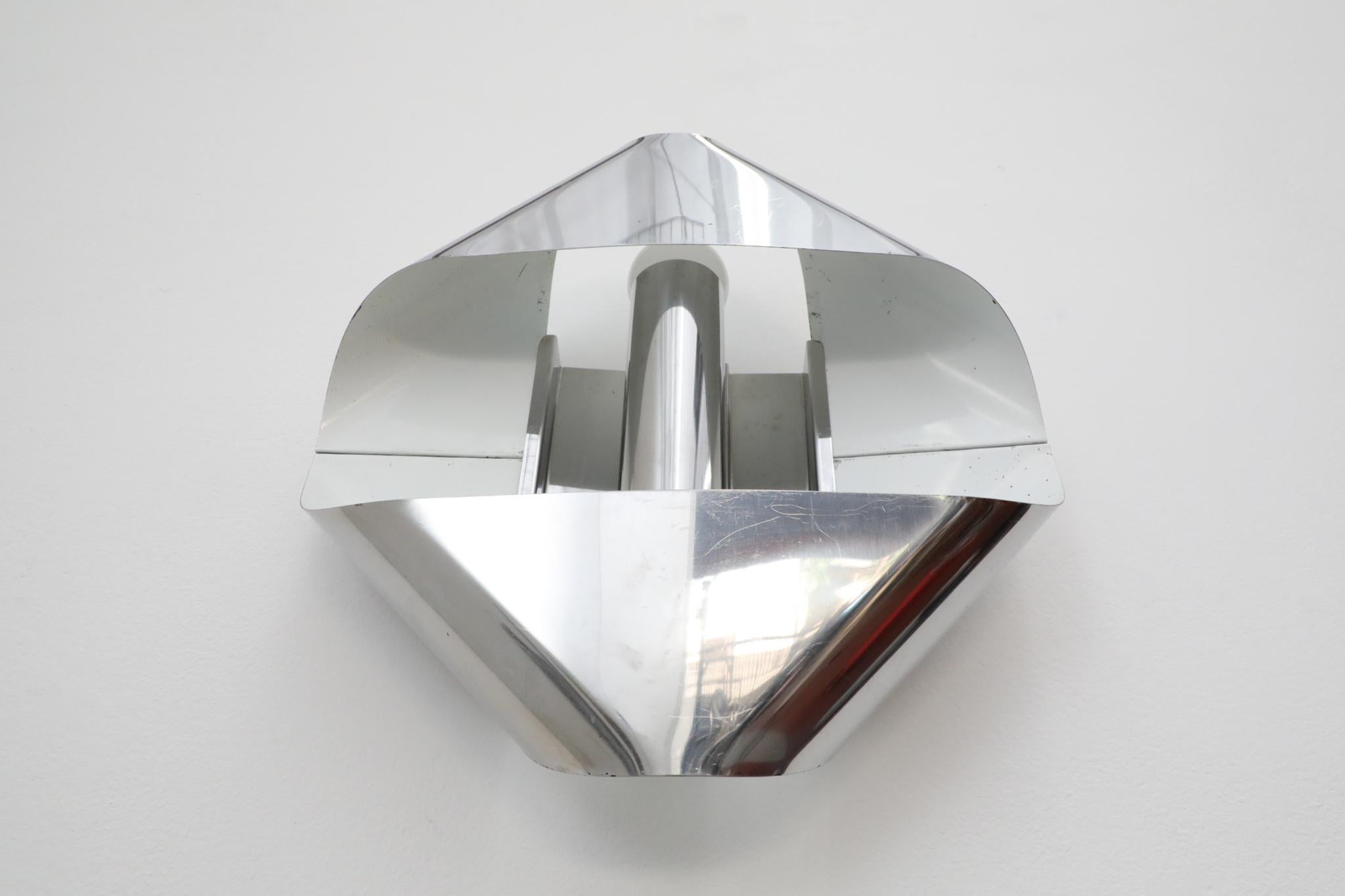 Apliques italianos de cinta cromada de mediados de siglo de Harvey Guzzini para iGuzzini en venta 3
