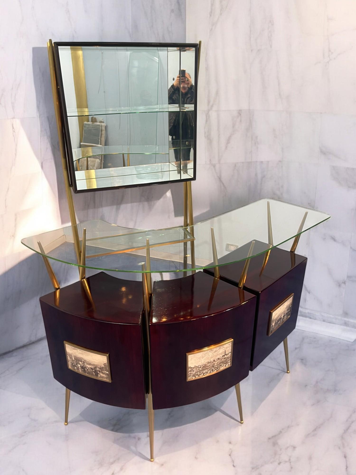 Set da cocktail bar con mobile in stile Gio Ponti, 1950 In condizioni buone in vendita a Traversetolo, IT