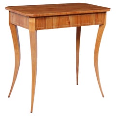 Italienischer Mid Century Konsolentisch in Kirsche