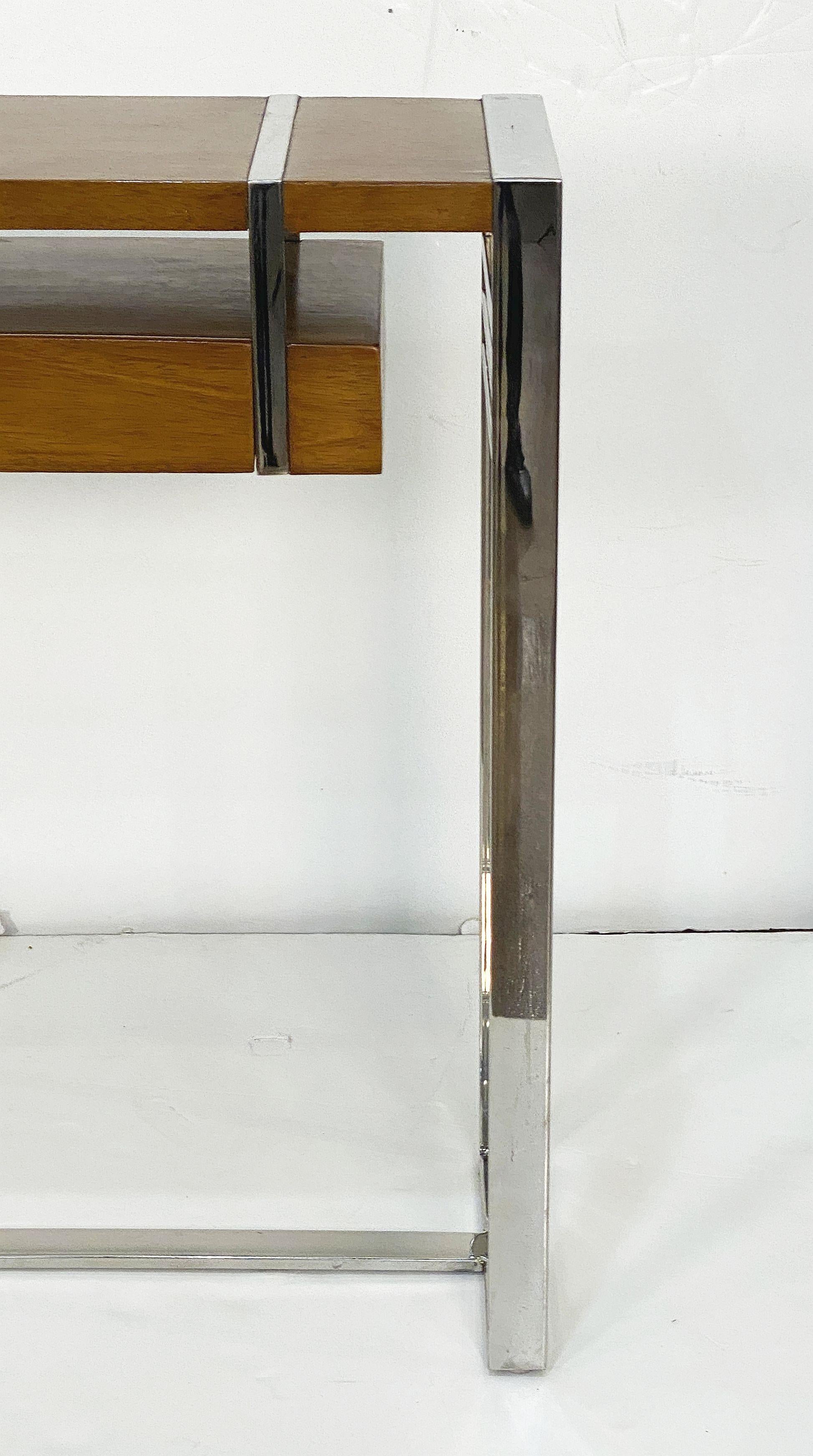 Italienischer Konsolentisch aus Chrom und Holz aus der Mitte des Jahrhunderts (Metall)