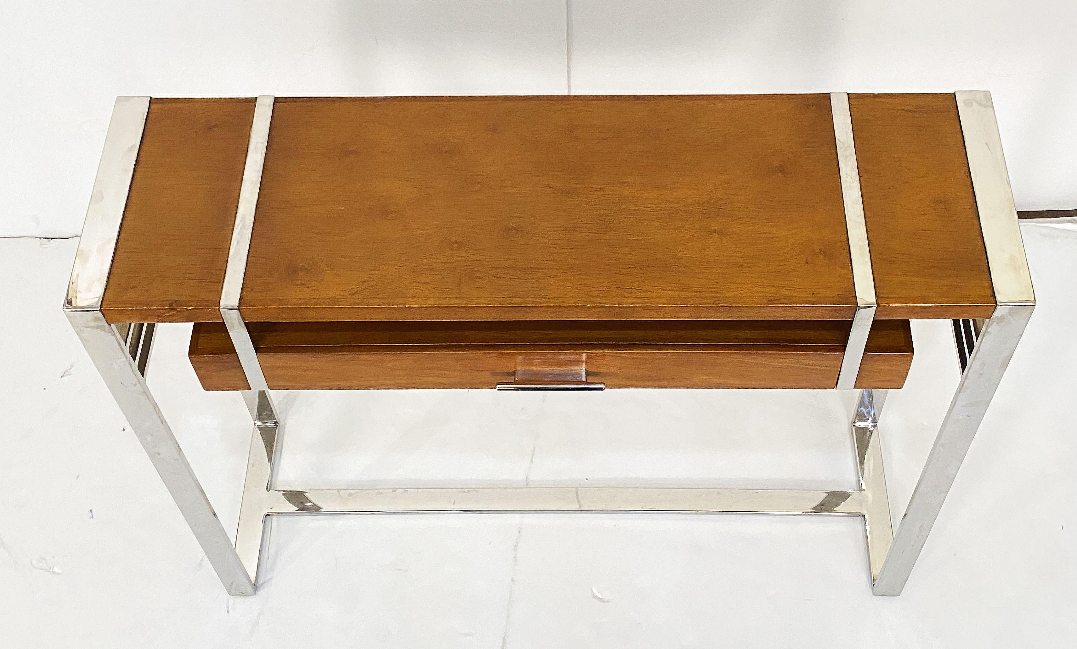 Italienischer Konsolentisch aus Chrom und Holz aus der Mitte des Jahrhunderts 2
