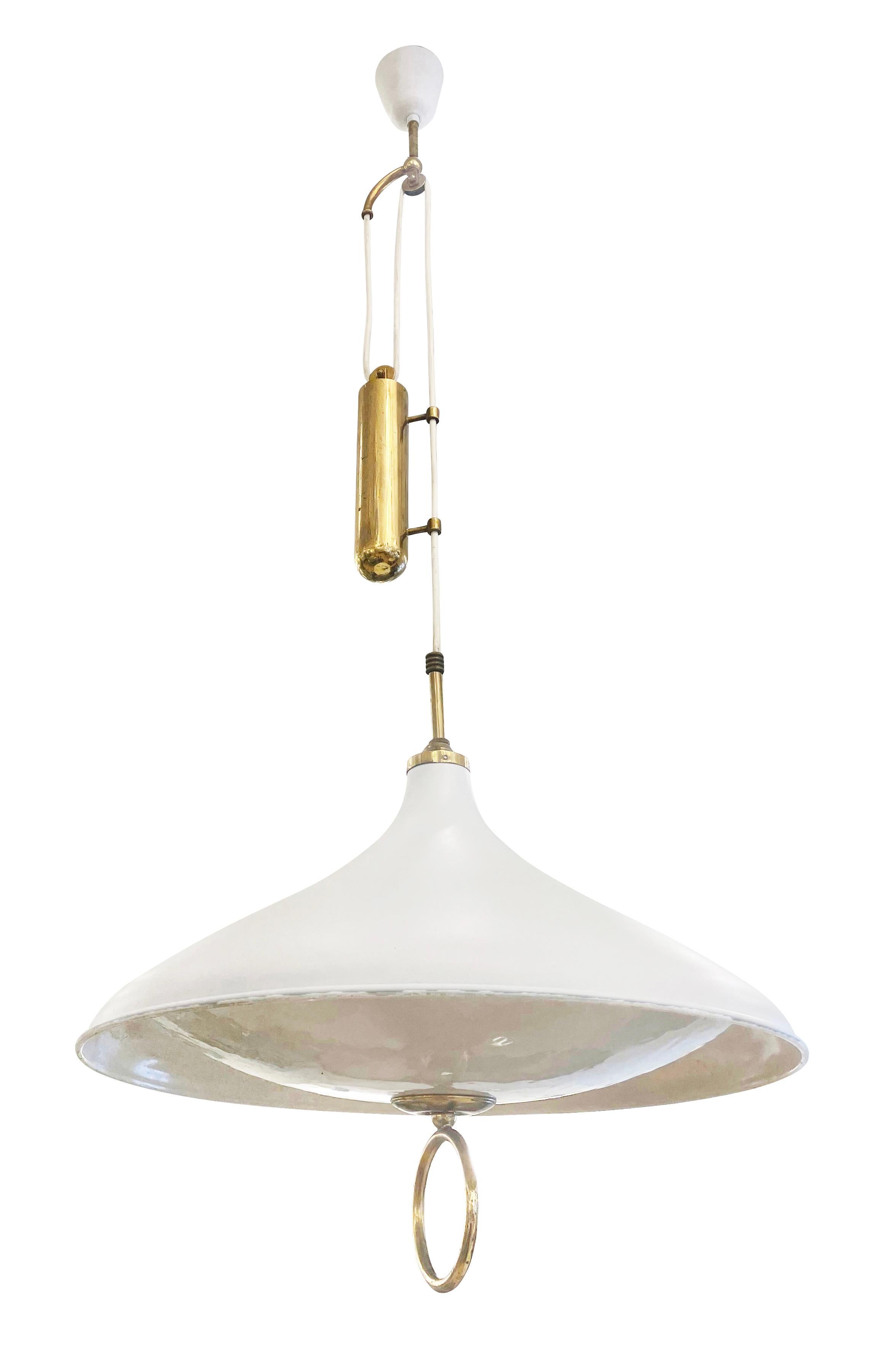 Italian Mid-Century Counter Balance Pendant In Good Condition In New York, NY