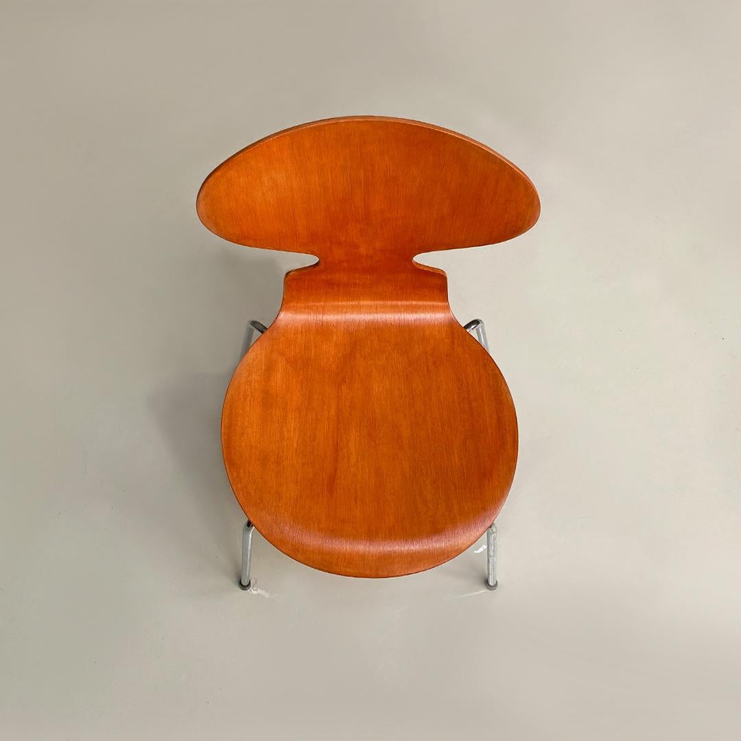 Italian mid century curved wood and legs Ant chair by Fritz Hansen, 1970s For Sale 2
