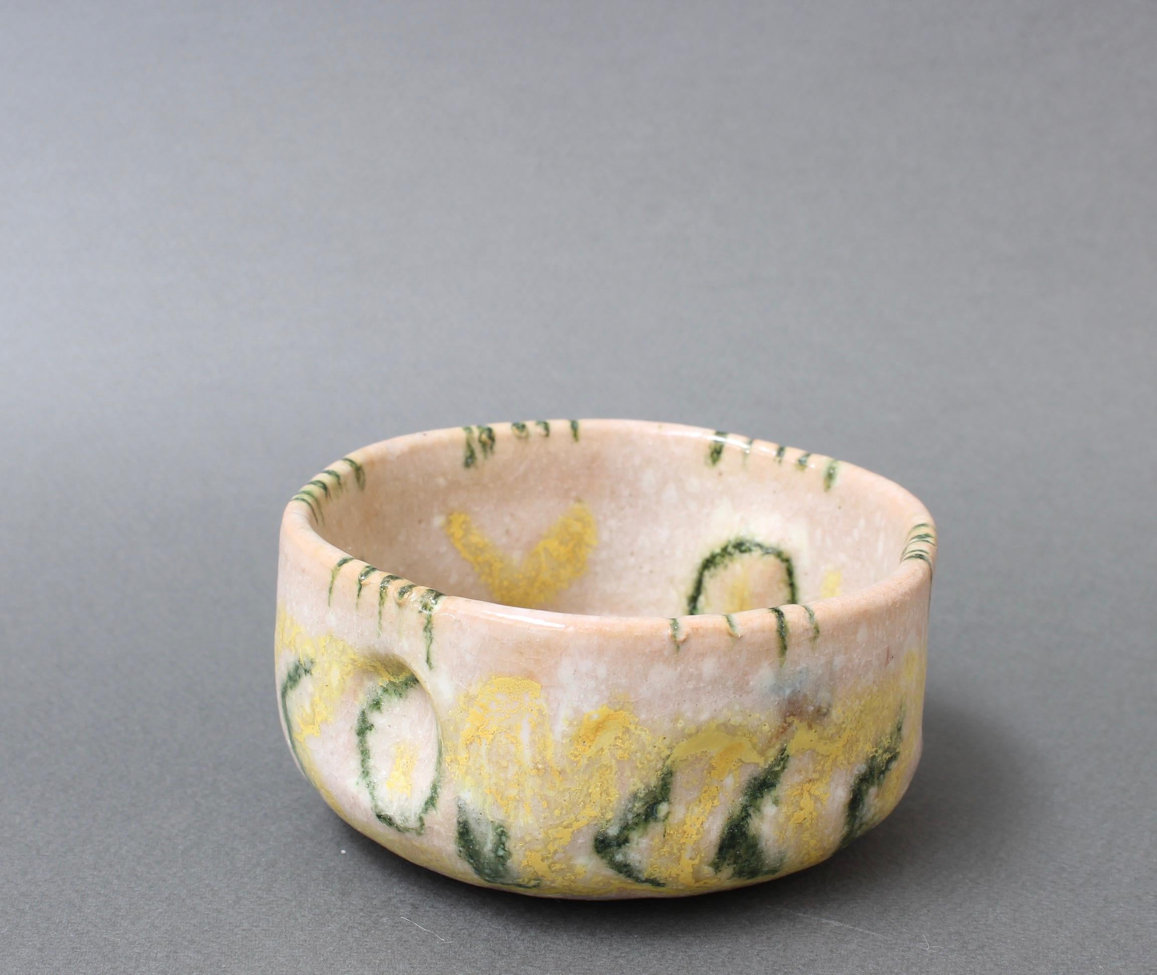 Italian Midcentury Decorative Ceramic Bowl by Guido Gambone, circa 1950s In Fair Condition In London, GB